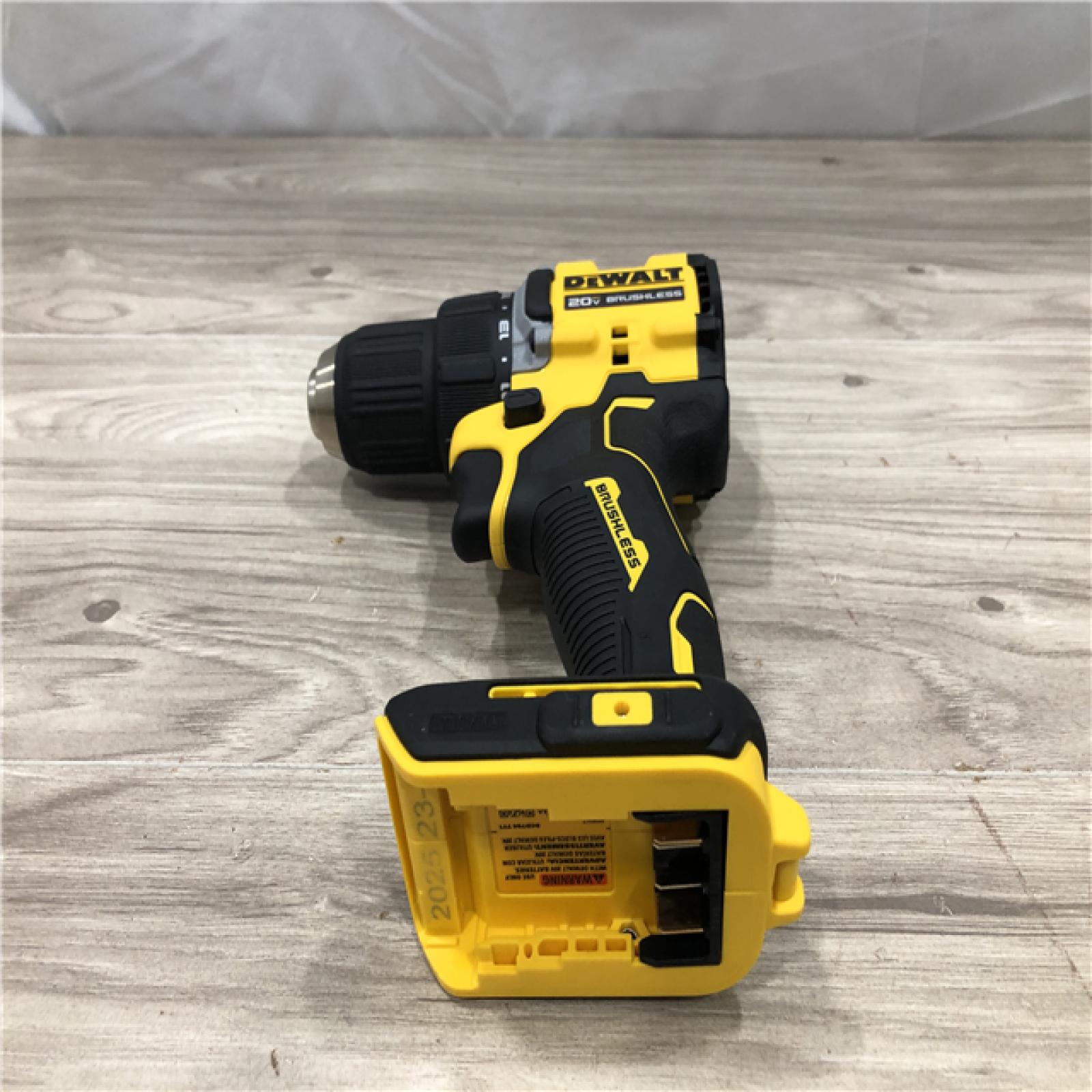 AS-IS DEWALT Atomic 20V Lithium-Ion Cordless Compact 1/2 in. Drill/Driver Kit