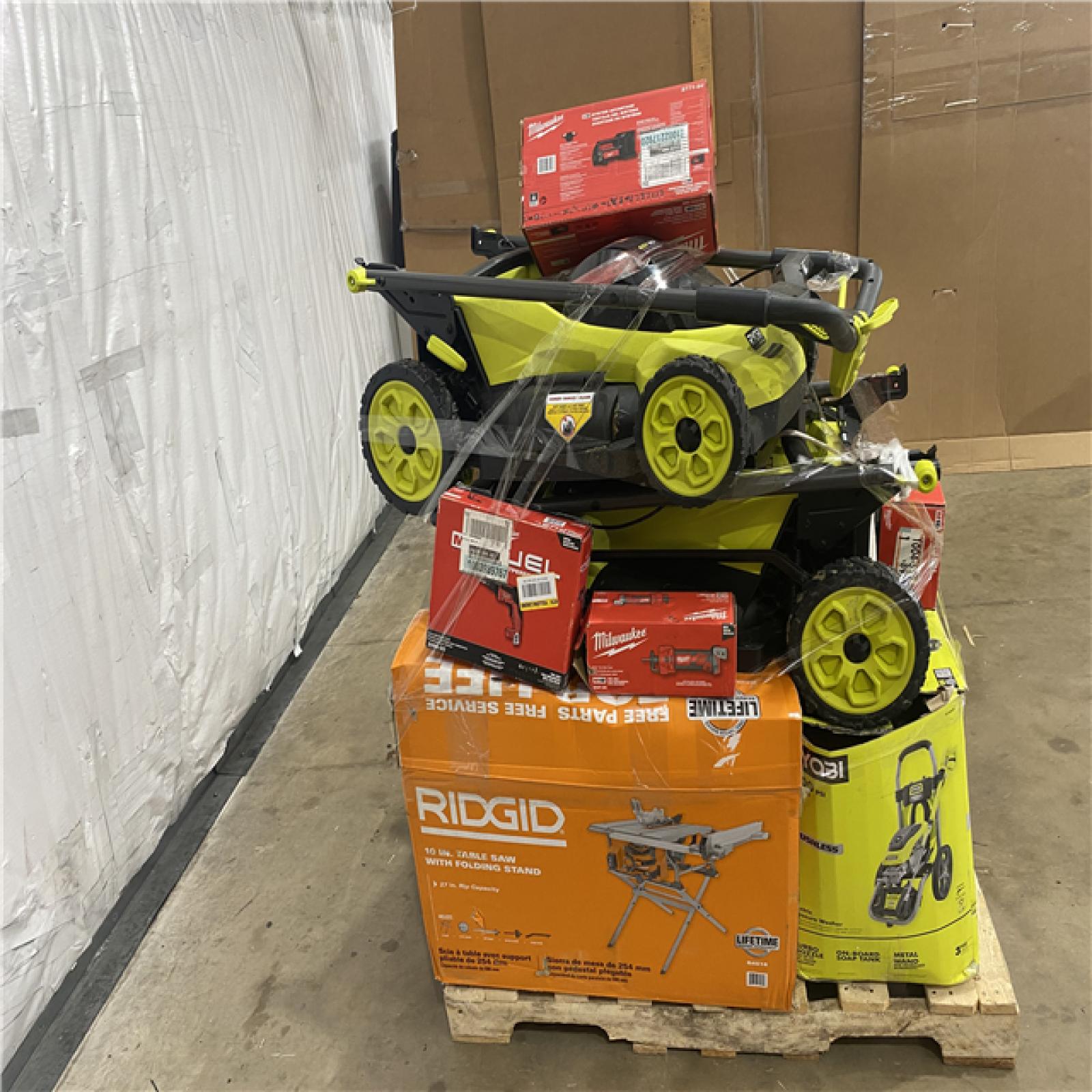 Houston Location AS IS - Tool Pallet