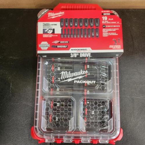 Phoenix NEW Milwaukee SHOCKWAVE Impact-Duty 3/8 in. Drive Metric Deep Well Impact PACKOUT Socket Set (19-Piece) (SEALED
