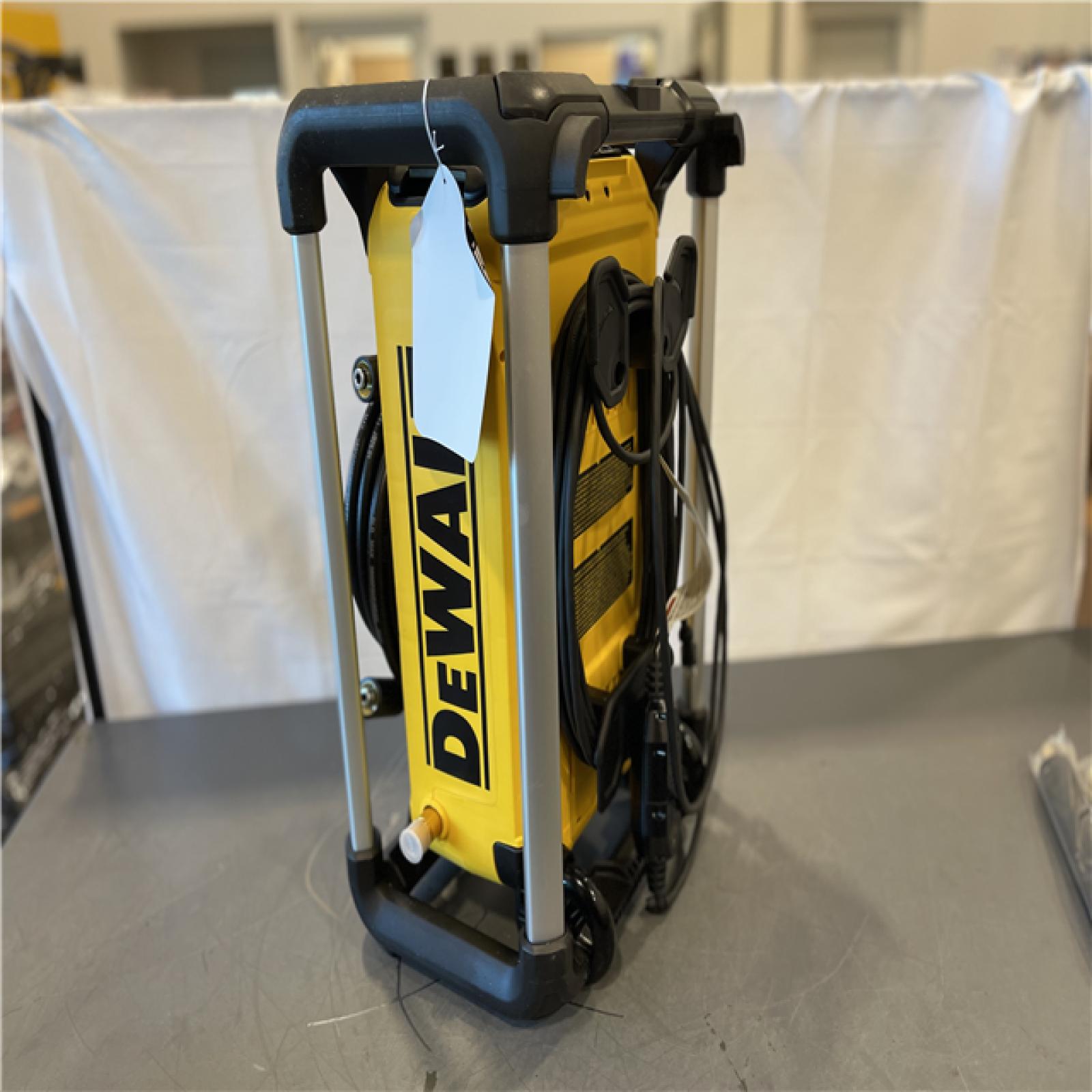 AS-IS - DeWalt 2600 PSI 1.1 GPM Cold Water Electric Pressure Washer