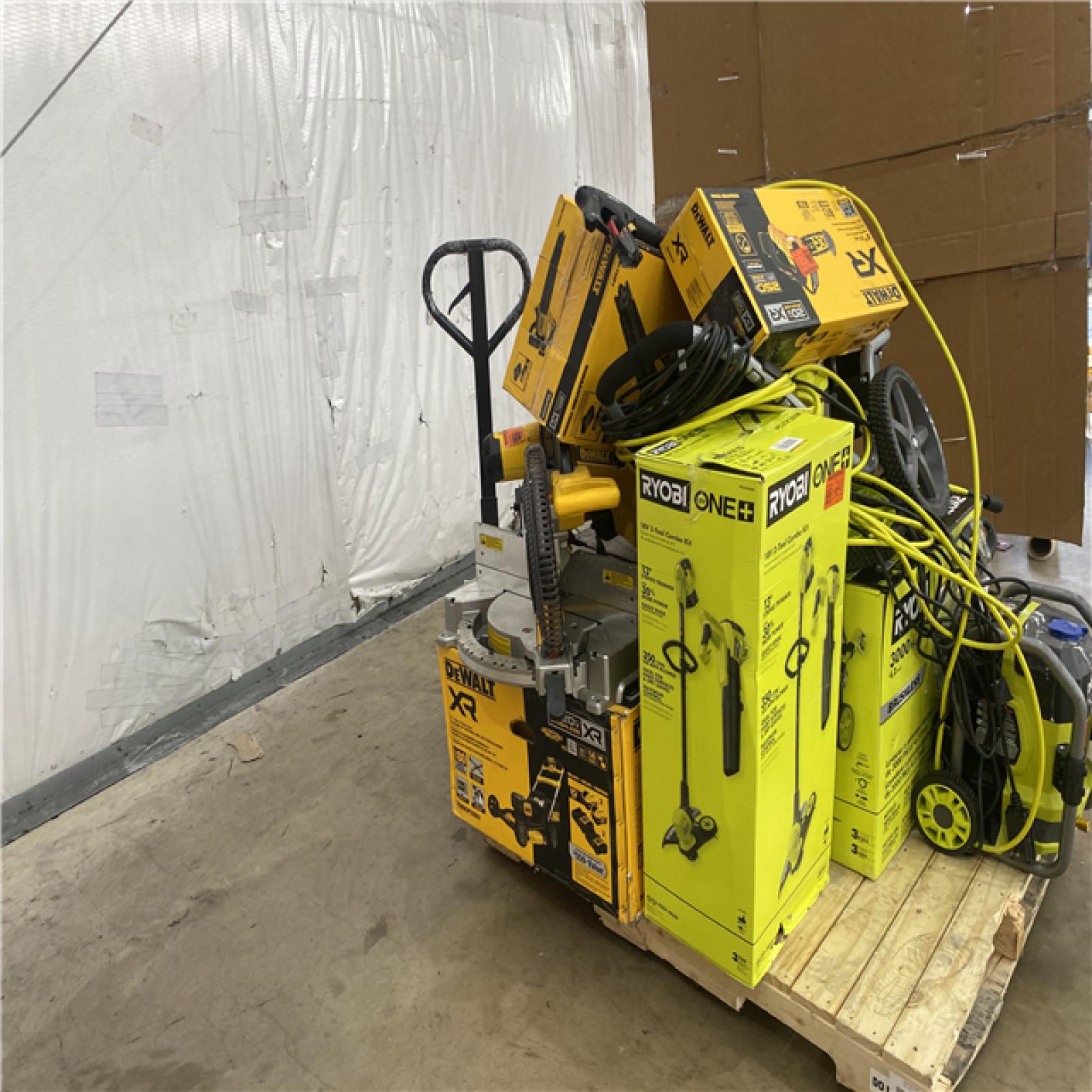 Houston Location - AS-IS Tool Pallet