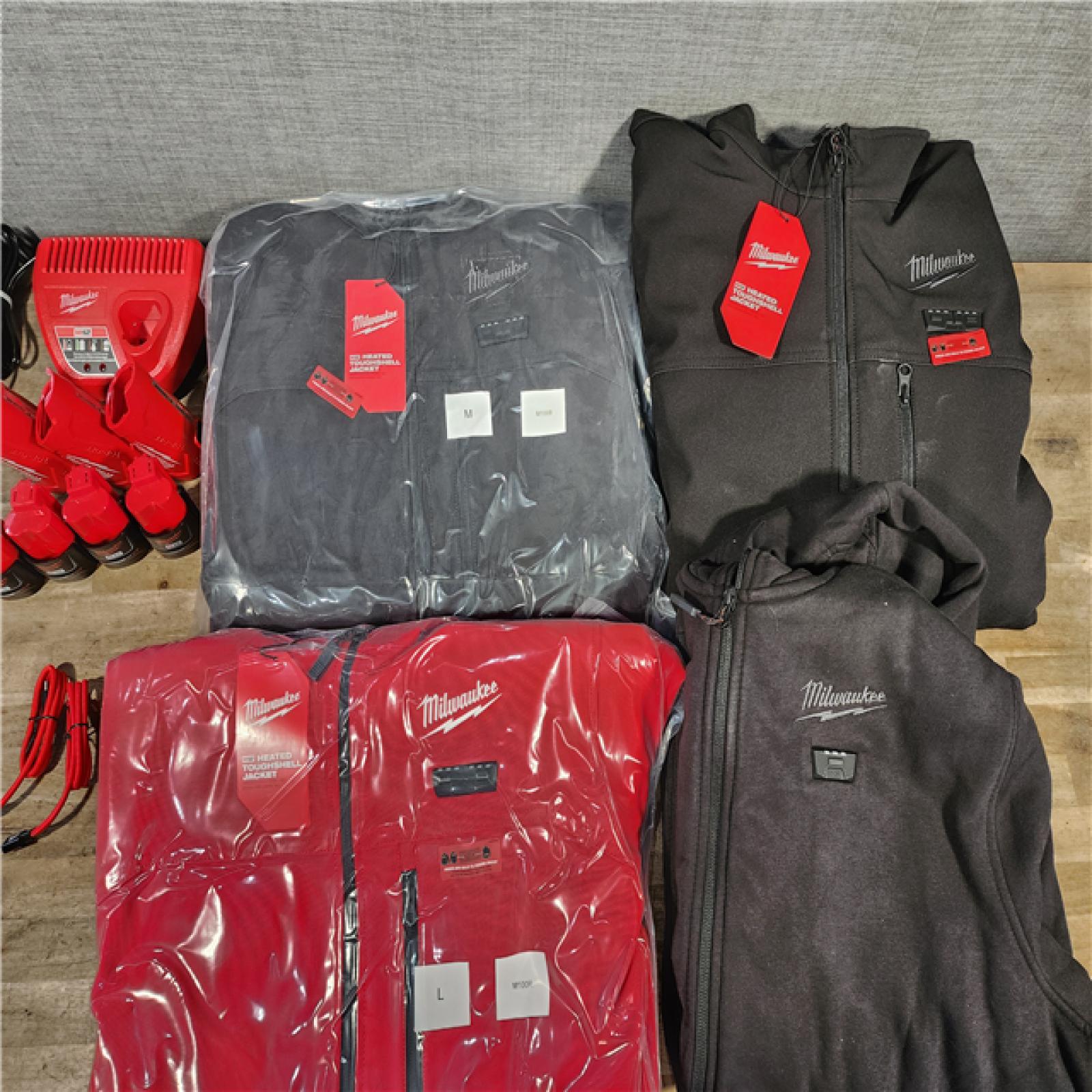 HOUSTON LOCATION - AS-IS MILWAUKEE 4 HEATED CLOTHING COMBO KIT