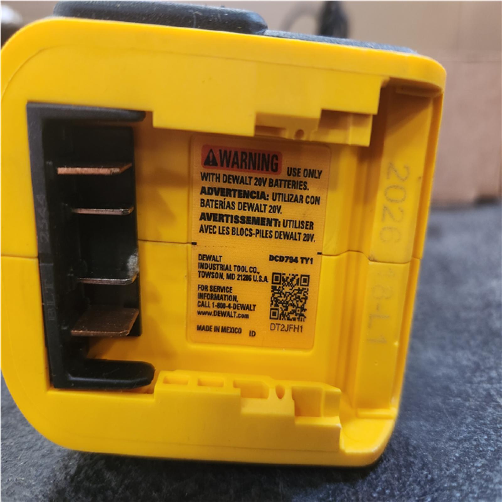 Phoenix NEW DEWALT Atomic 20V Lithium-Ion Cordless Compact 1/2 in. Drill/Driver Kit with 2.0Ah Battery and Charger