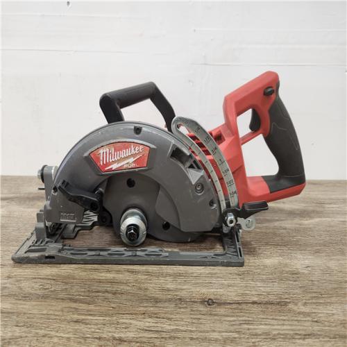 Phoenix Location Milwaukee M18 FUEL 18V Lithium-Ion Cordless 7-1/4 in. Rear Handle Circular Saw (Tool-Only)