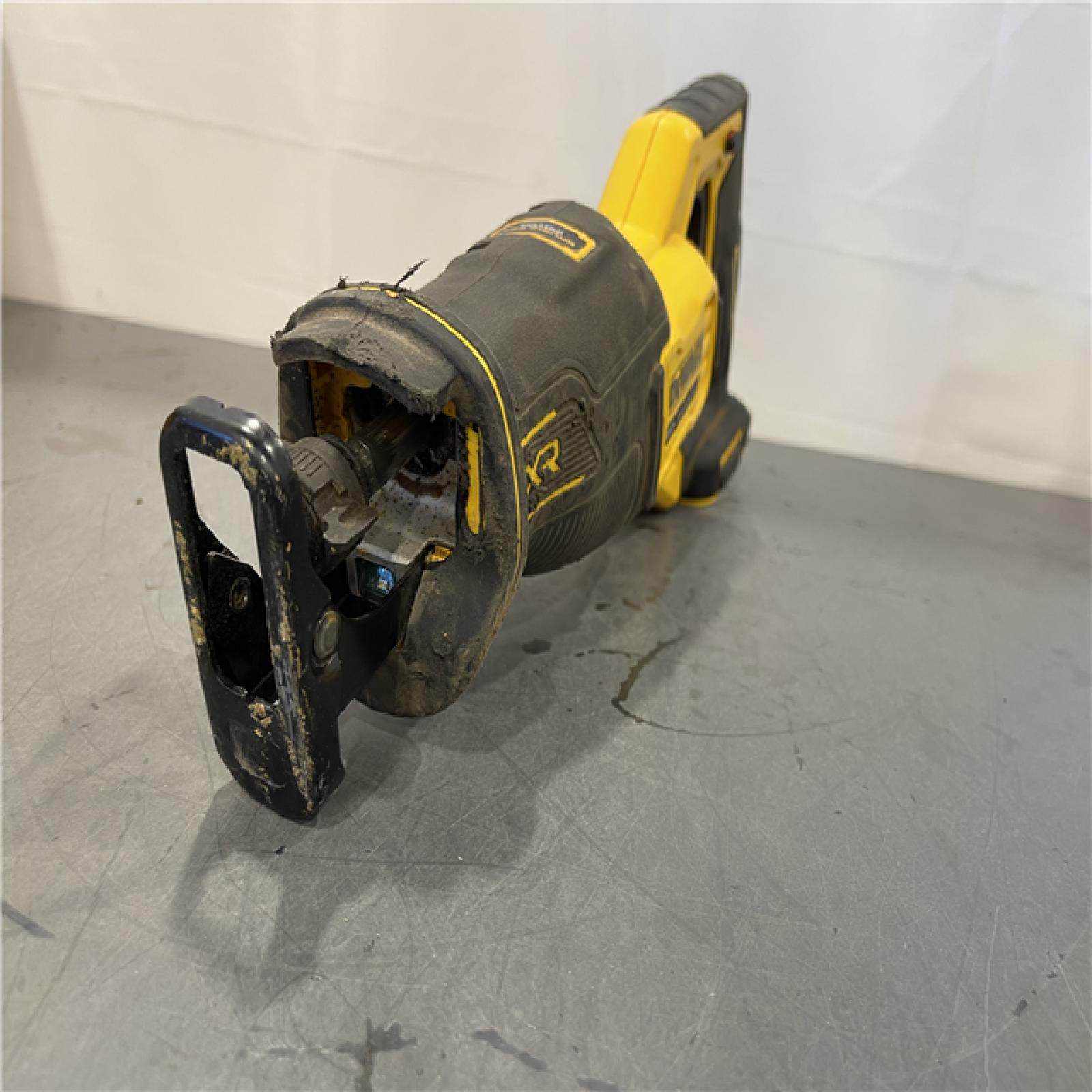 AS-IS - DEWALT 20V MAX XR Cordless Brushless Reciprocating Saw