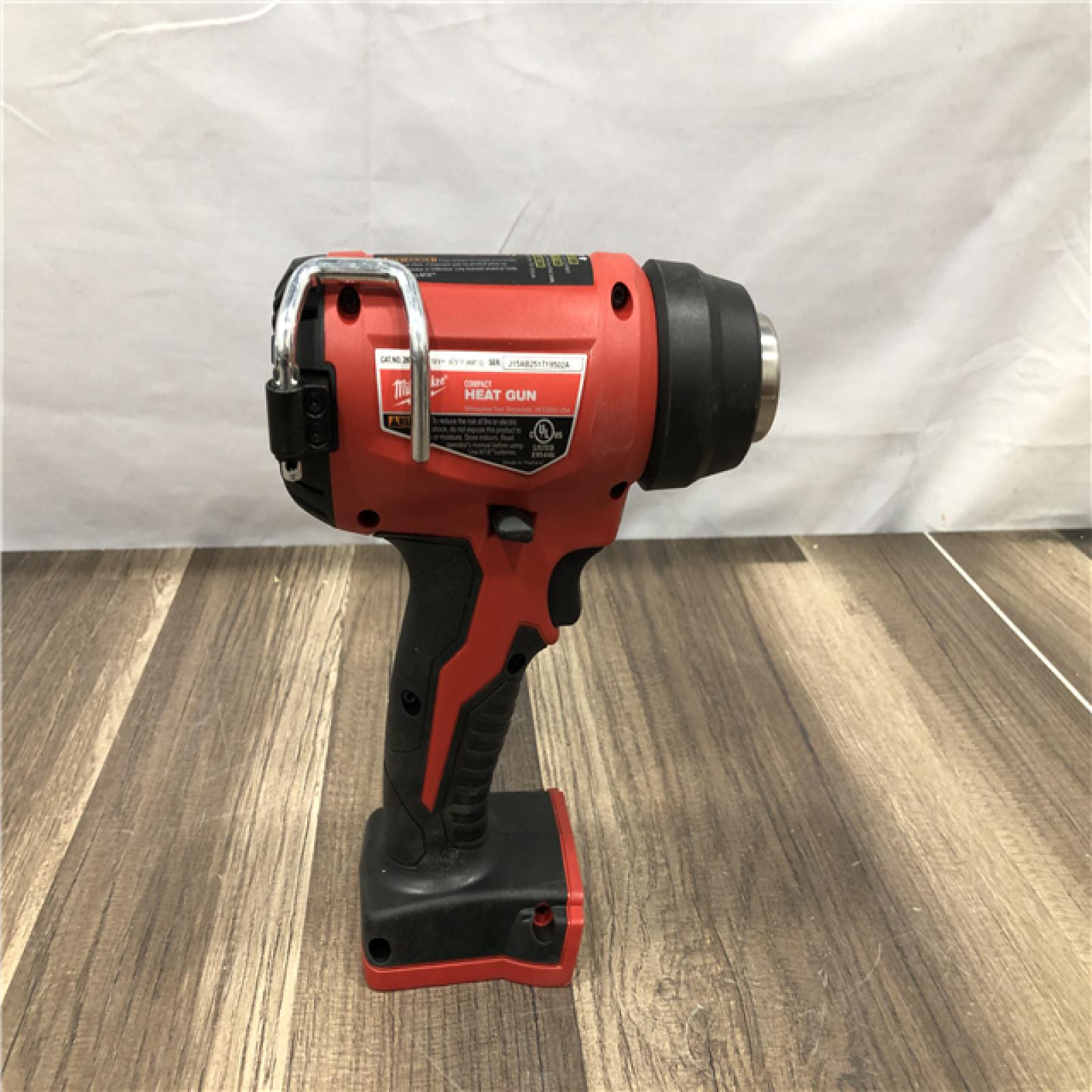 AS-IS Milwaukee M18 18V Lithium-Ion Cordless Compact Heat Gun (Tool-Only)