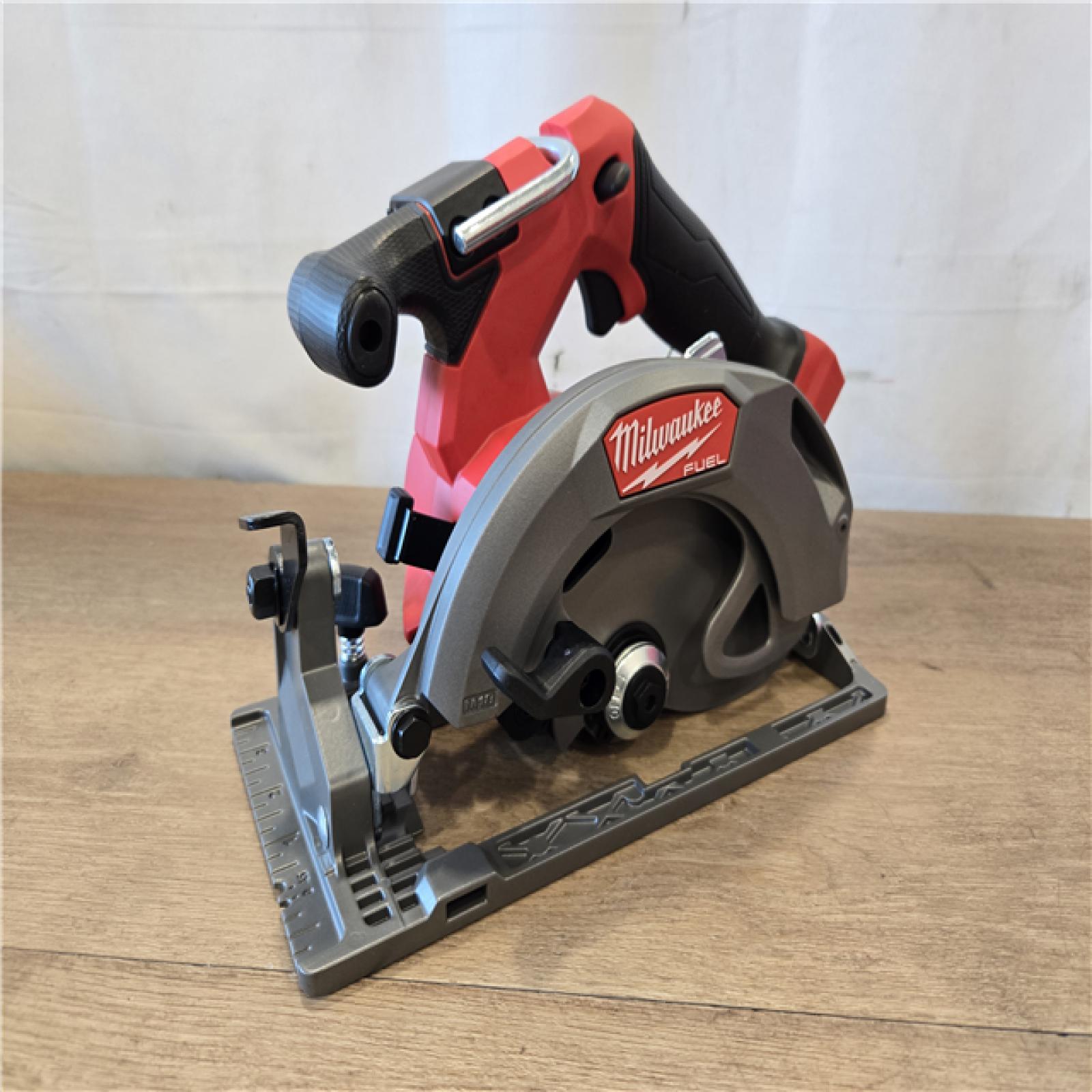 AS-IS Milwaukee M18 FUEL 18V Cordless Combo Kit