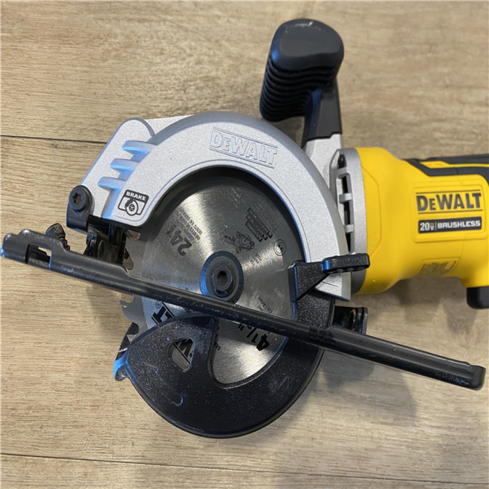 AS-IS DEWALT ATOMIC 20V MAX Cordless Brushless 4-1/2 in. Circular Saw (Tool Only)