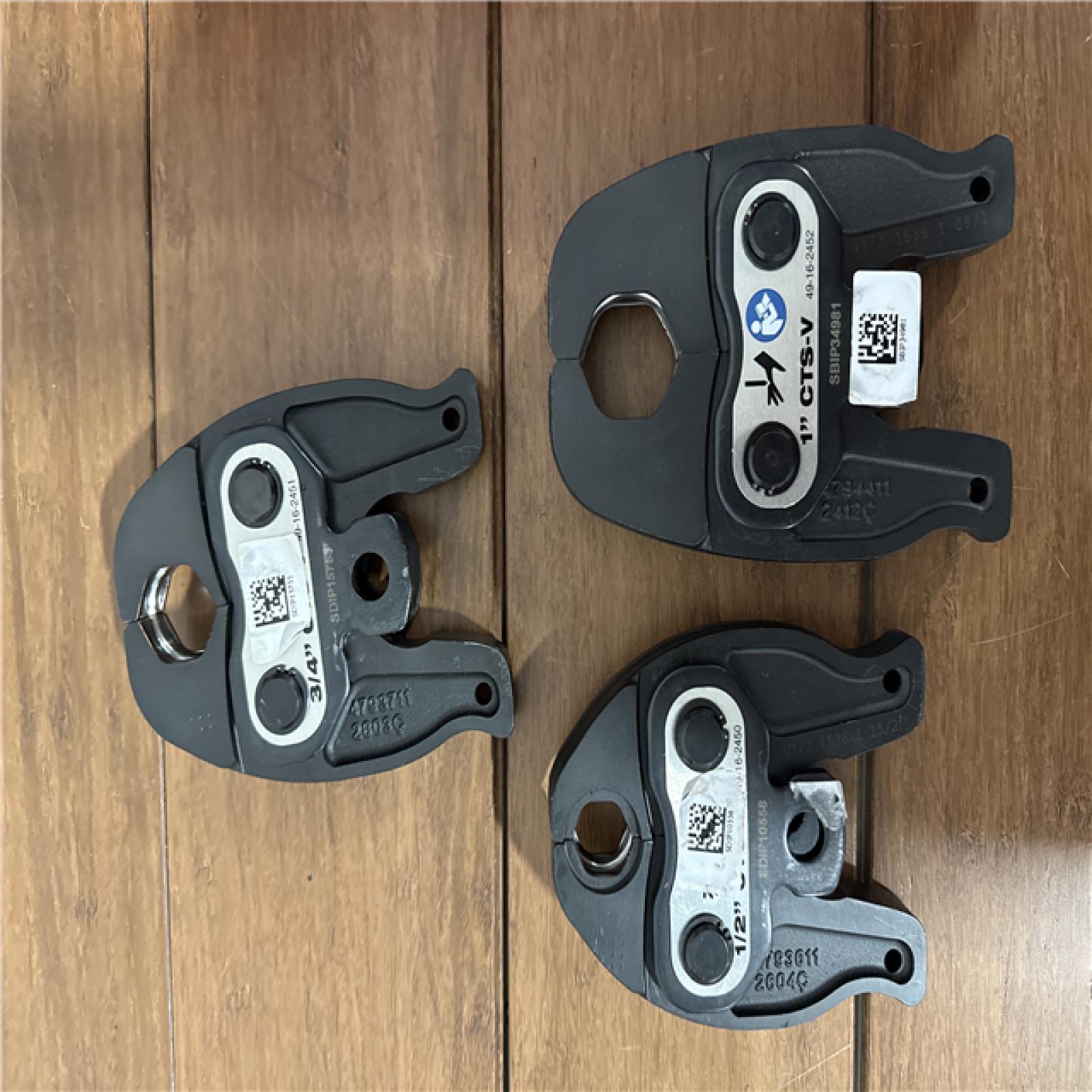 California AS-IS Milwuakee M12 Force Logic Press Tool Kit  Includes (2) Batteries  Charger & Hard Case