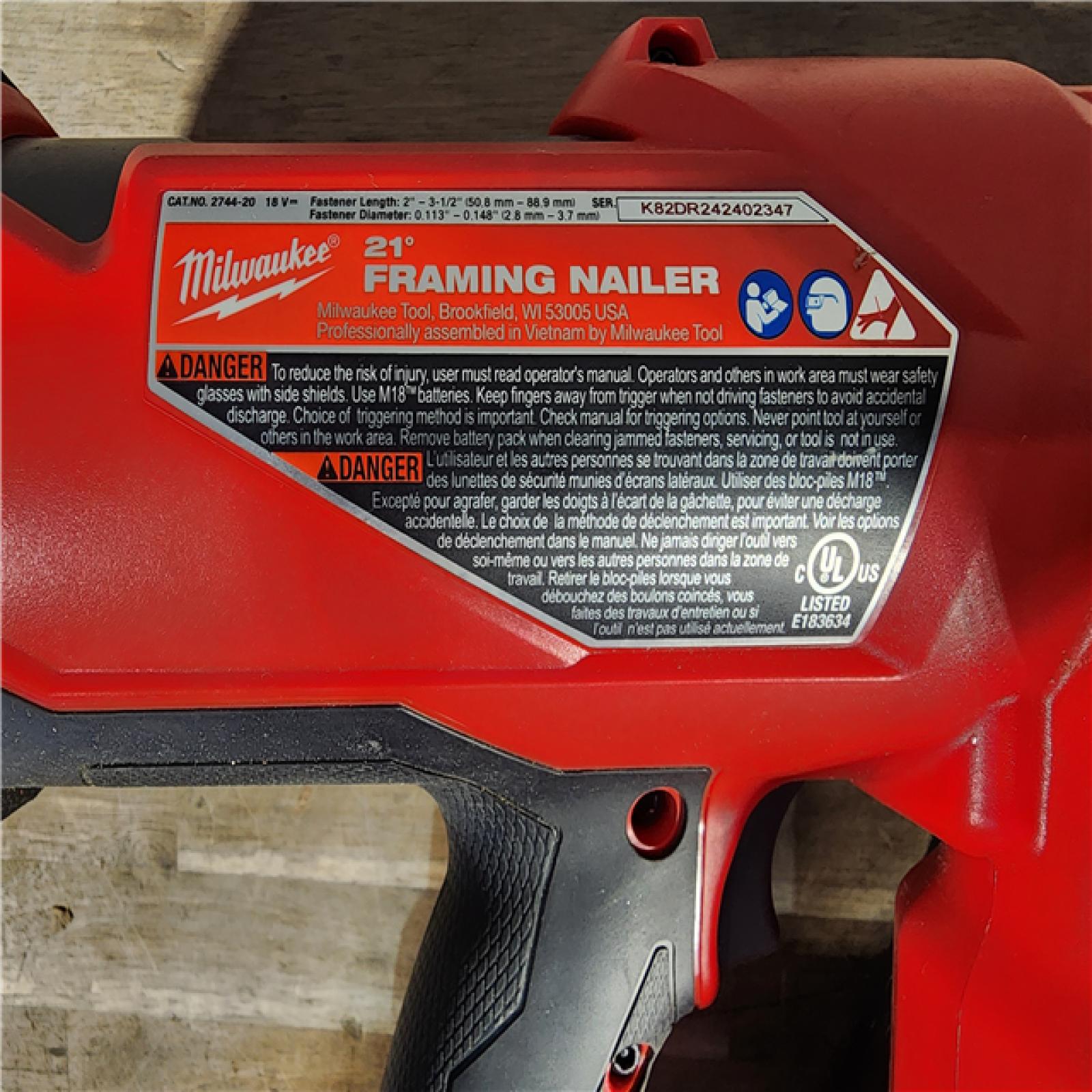HOUSTON LOCATION - AS-IS Milwaukee 2744-20 M18 FUEL 3-1/2 in. 18-Volt 21-Degree Lithium-Ion Brushless Cordless Framing Nailer (Tool-Only)