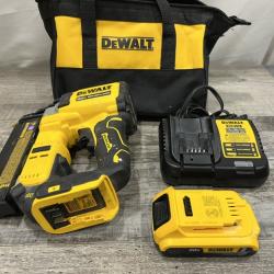 AS-IS DEWALT ATOMIC 20V MAX Lithium Ion Cordless 23 Gauge Pin Nailer Kit
