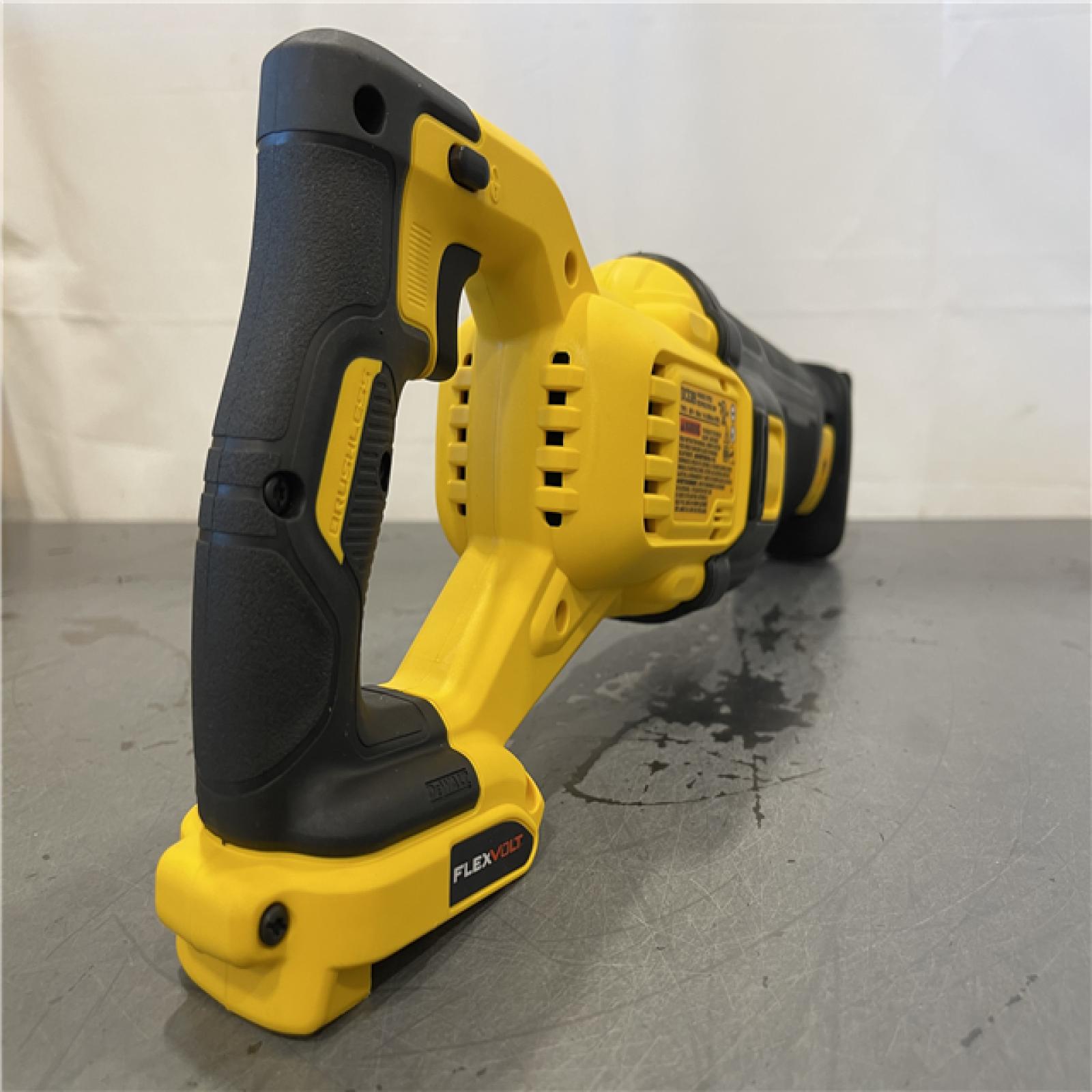 AS-IS - DeWalt FLEXVOLT 60V MAX Cordless Brushless Reciprocating Saw