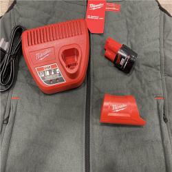 AS-IS Milwaukee Women's X-Large 12V Lithium-Ion Cordless AXIS Green Heated Vest Kit