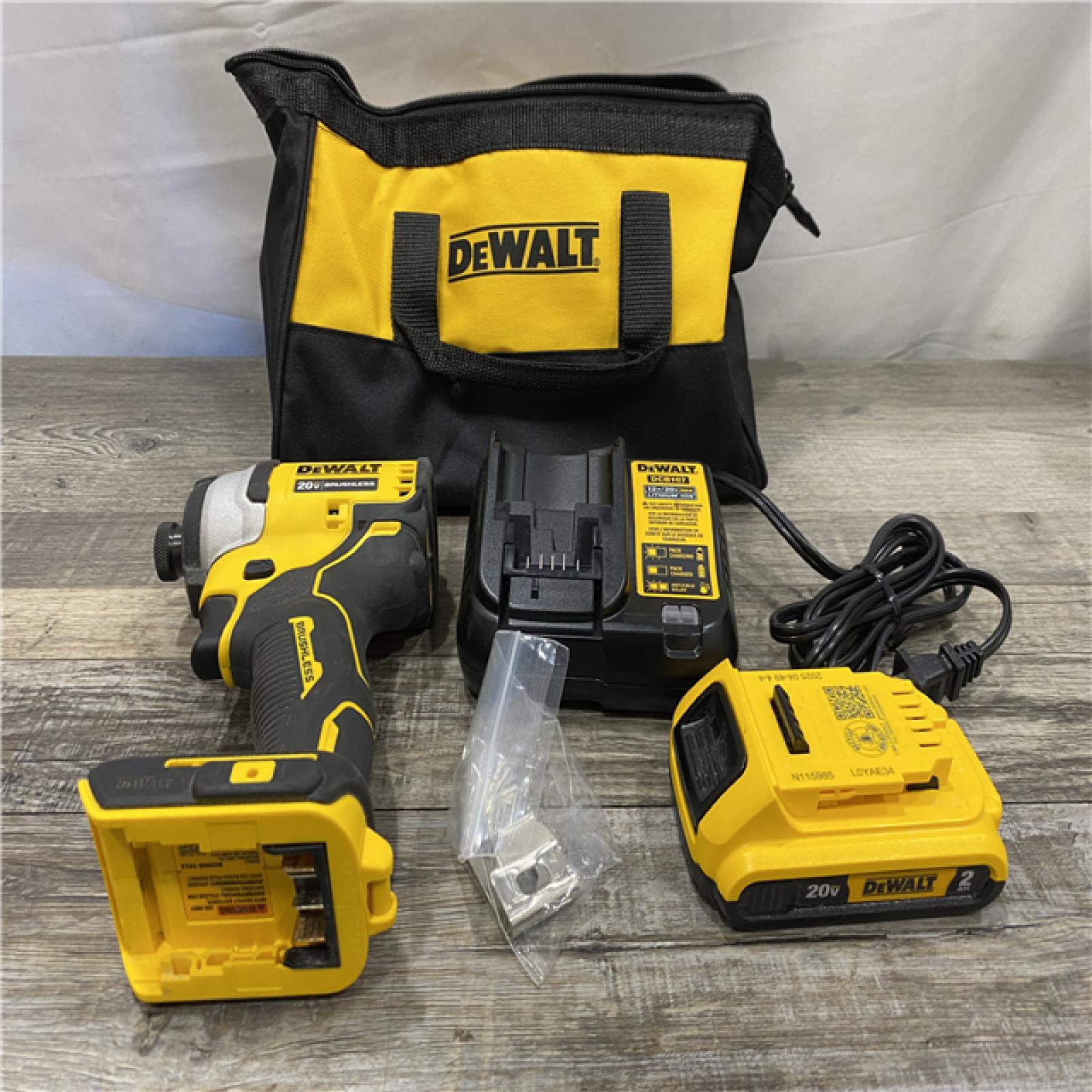 AS-IS DEWALT Atomic 20V Max Lithium-Ion Brushless Cordless Compact 1/4 in. Impact Driver Kit