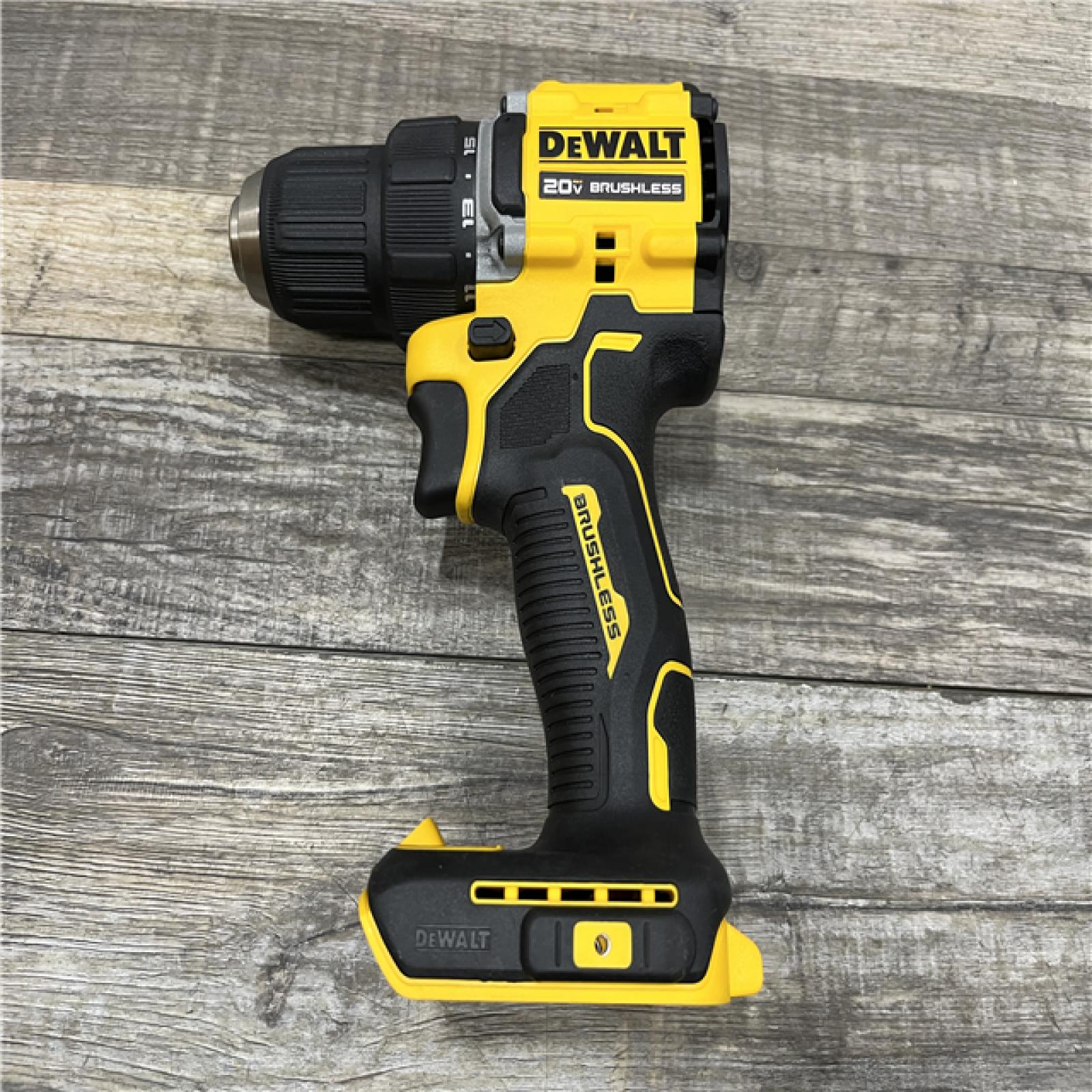 AS-IS DEWALT Atomic 20V Lithium-Ion Cordless Compact 1/2 in. Drill/Driver Kit