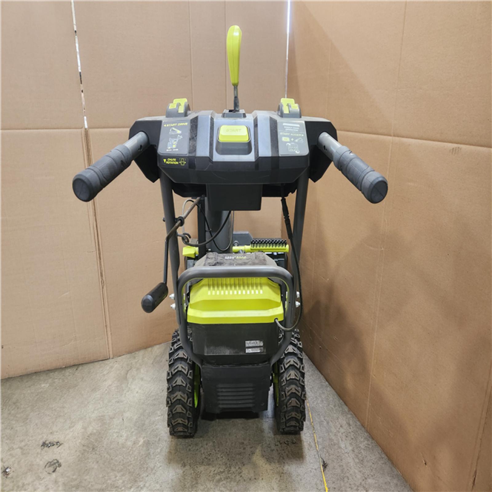 Phoenix RYOBI 40V HP Brushless Whisper Series 22 2-Stage Cordless Electric Self-Propelled Snow Blower (TOOL ONLY) (NO BATTERIES)