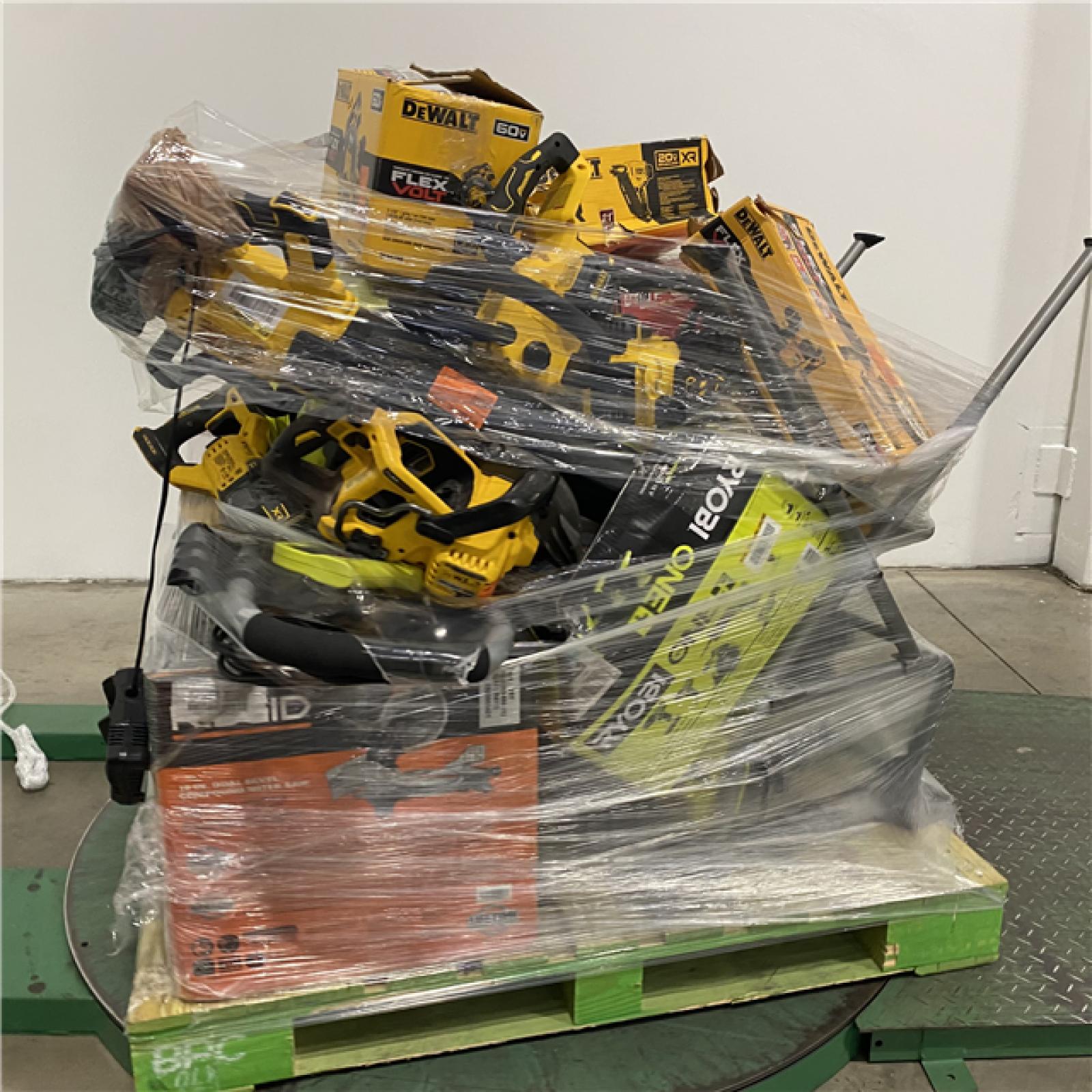 Dallas Location - As-Is Tool Pallet