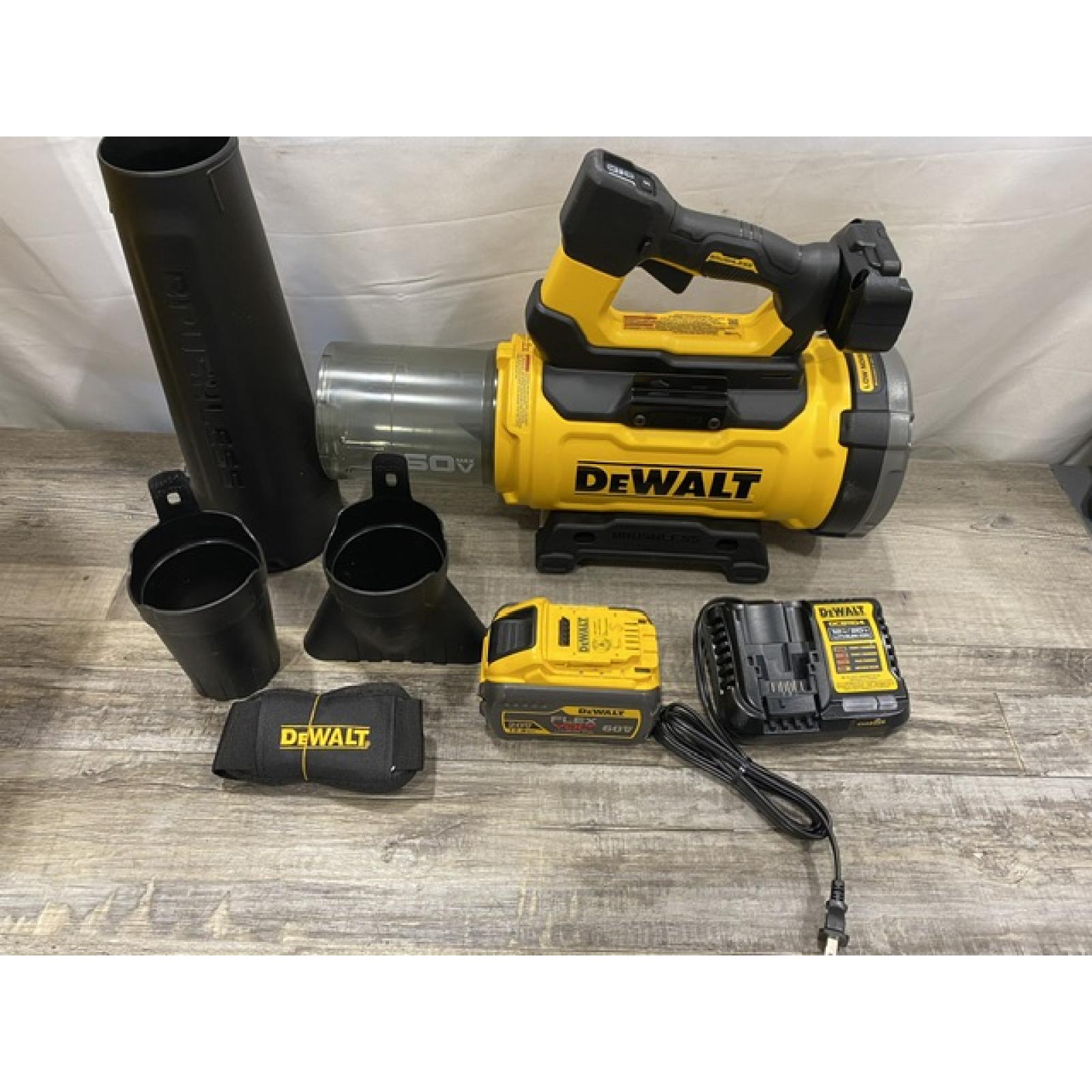 AS-IS DEWALT FLEXVOLT 60V MAX 160 MPH 760 CFM Brushless Cordless Axial Blower Kit