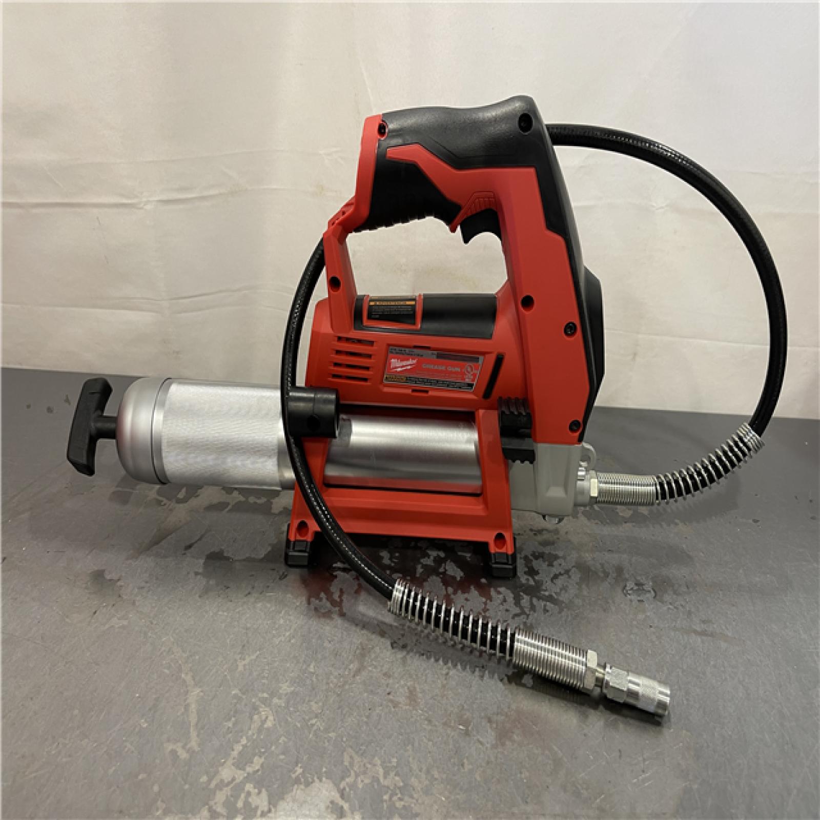 AS-IS - Milwaukee M12 Cordless LITHIUM-ION Grease Gun