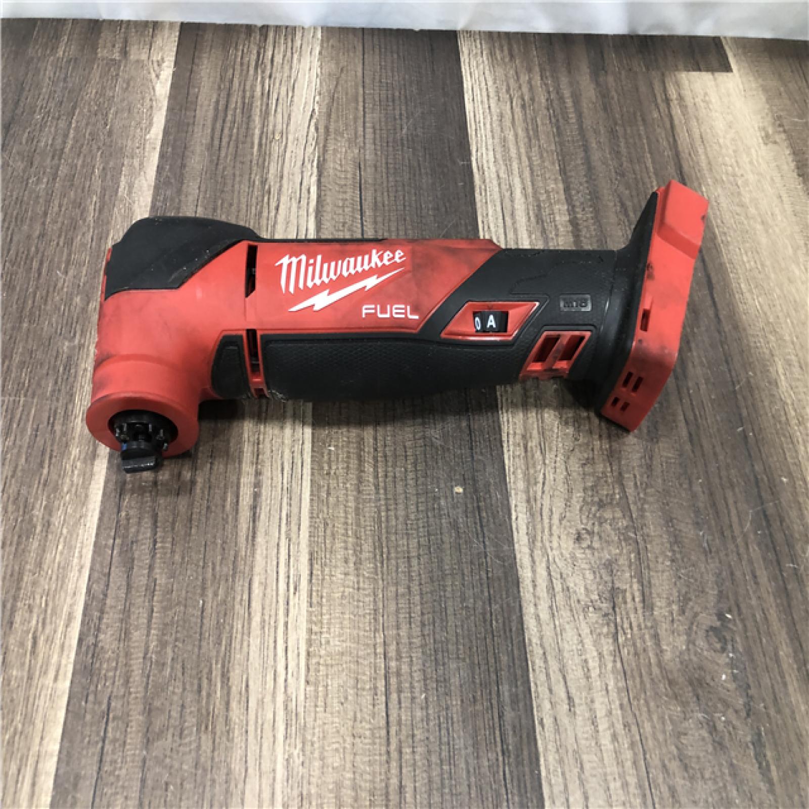 AS-IS Milwaukee  FUEL 18V Lithium-Ion Cordless Brushless Oscillating Multi-Tool (Tool-Only)