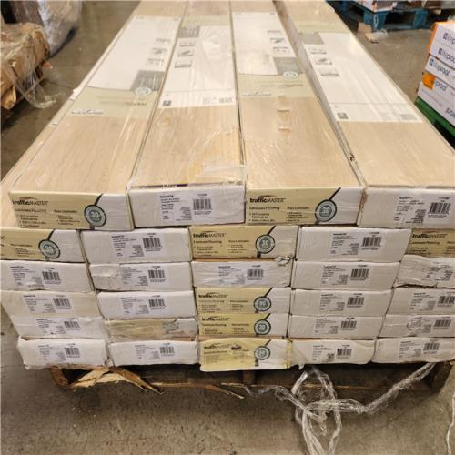 Phoenix NEW TrafficMaster Rockwood Oak 7 mm T x 7.64 in. W Laminate Wood Flooring (700 sqft/29 case)