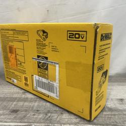 NEW - DEWALT 20V MAX Cordless Plastic Tubing Cutter (Tool Only)