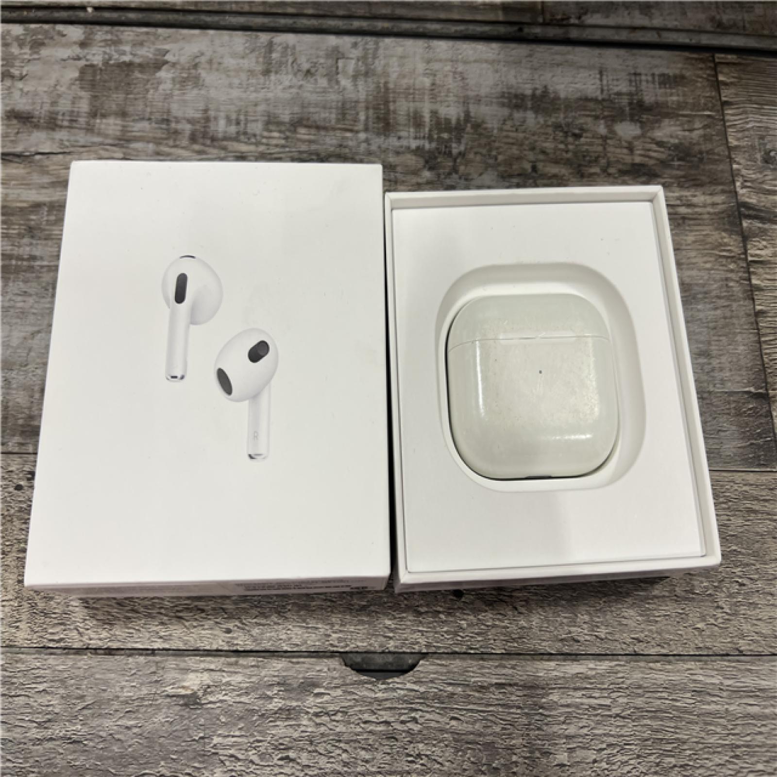 AS-IS AirPods (3rd Generation) with Lightning Charging Case