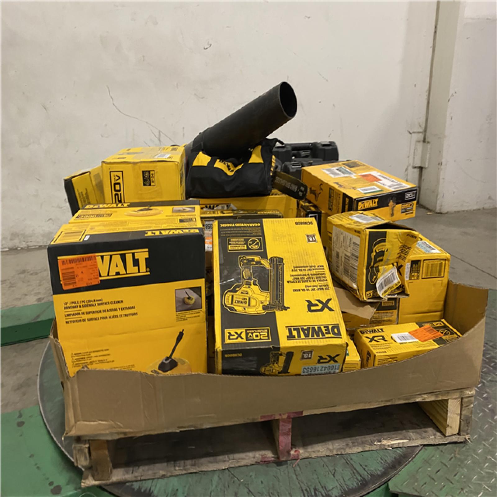Dallas Location - As-Is DEWALT Tool Pallet