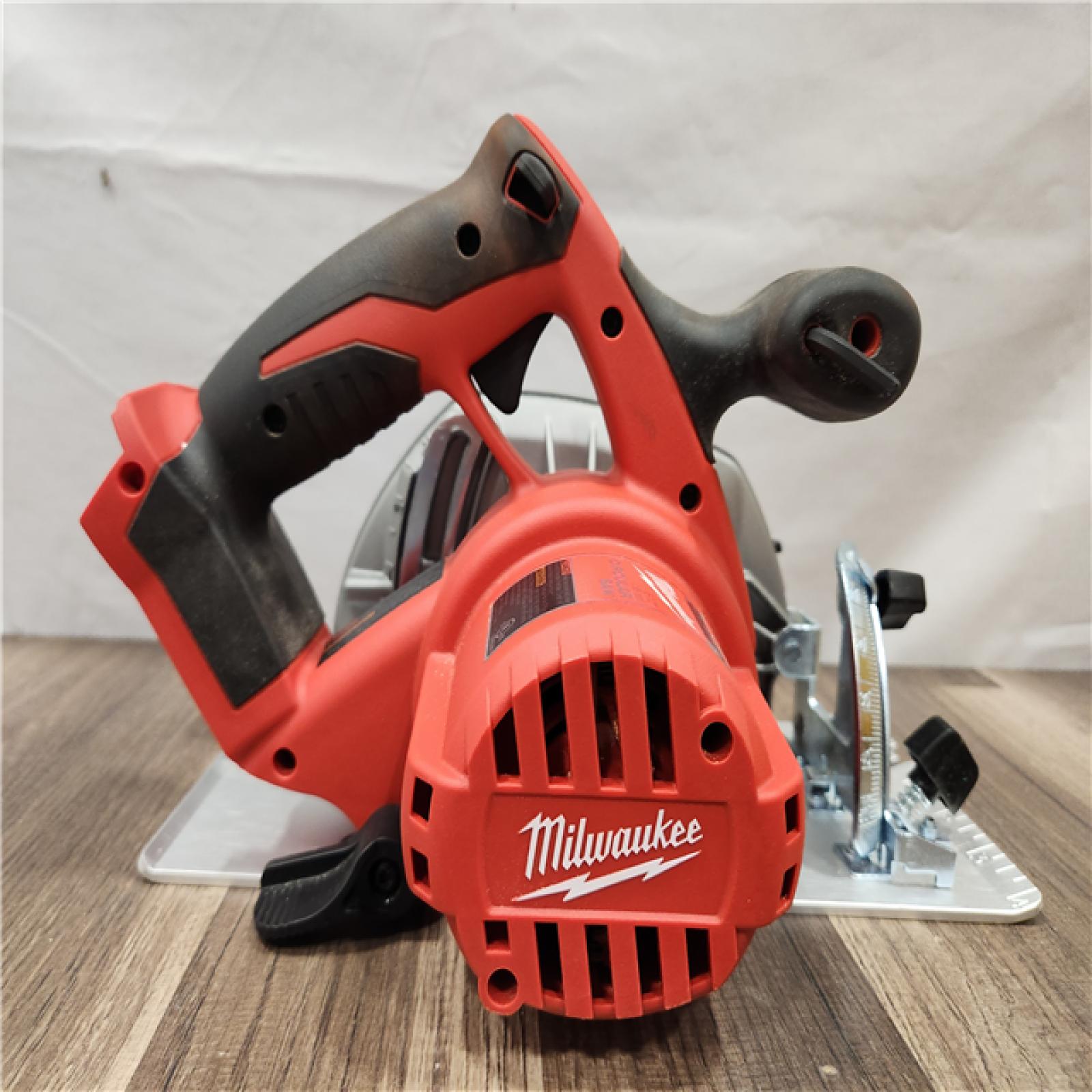 AS-IS- Milwaukee M18 Cordless 6-1/2 Circular Saw (Bare Tool Only)