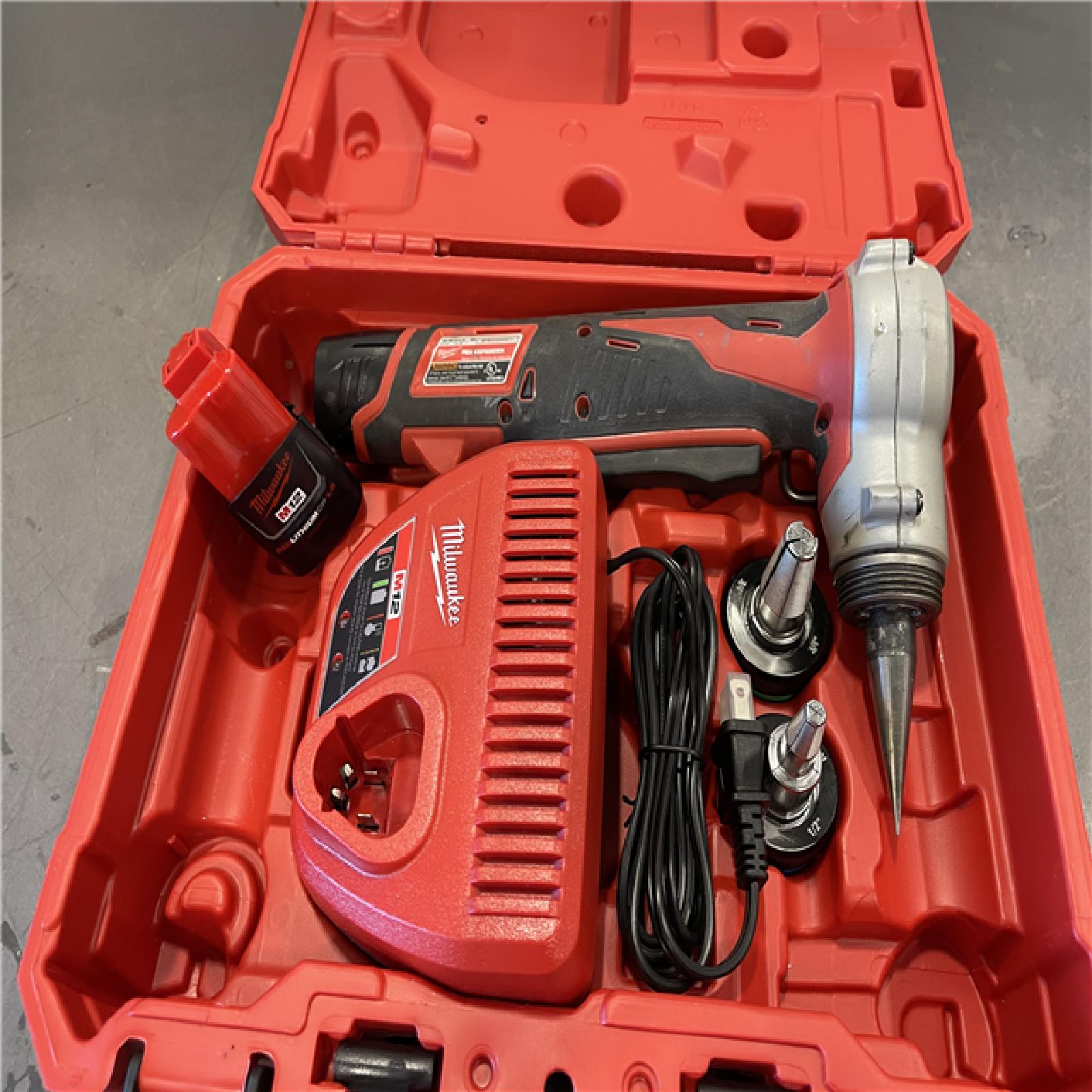 AS-IS - Milwaukee M12 Cordless PEX Expansion Tool Kit