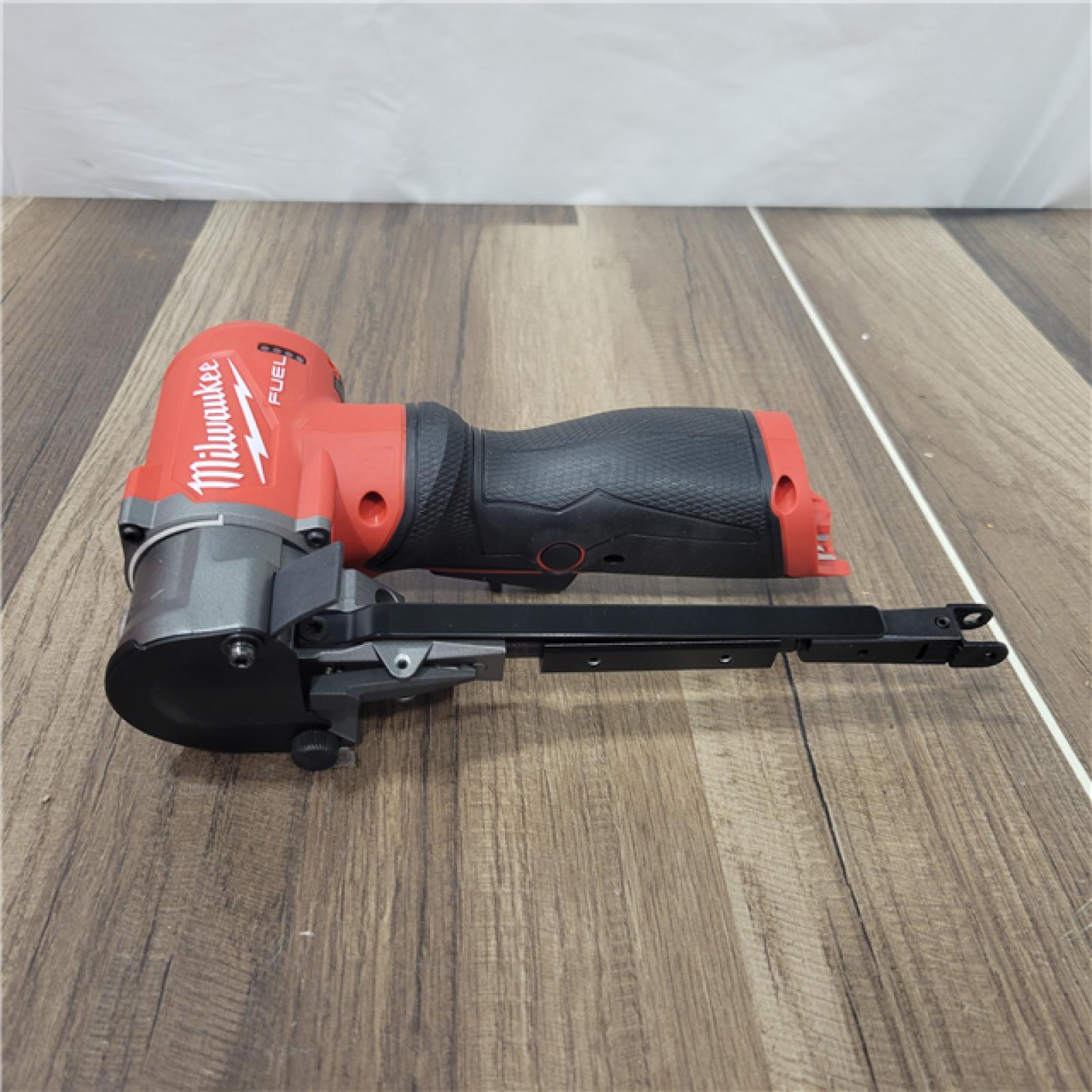 AS-IS Milwaukee M12 FUEL 0.5 in. W X 18 in. L Brushless Cordless Bandfile Sander (Tool Only)