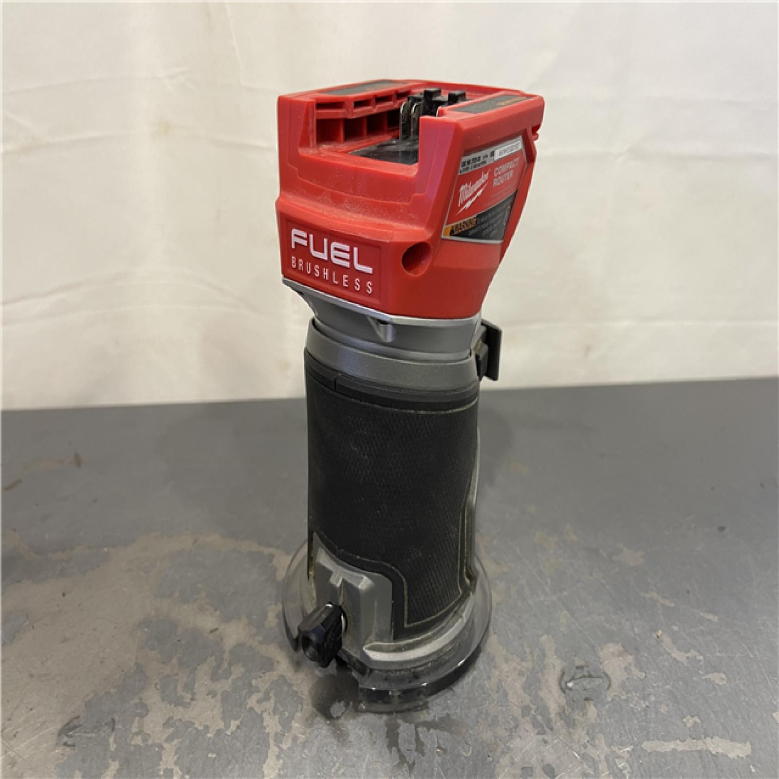 AS-UIS - Milwaukee M18 FUEL 18V Lithium-Ion Brushless Cordless Compact Router