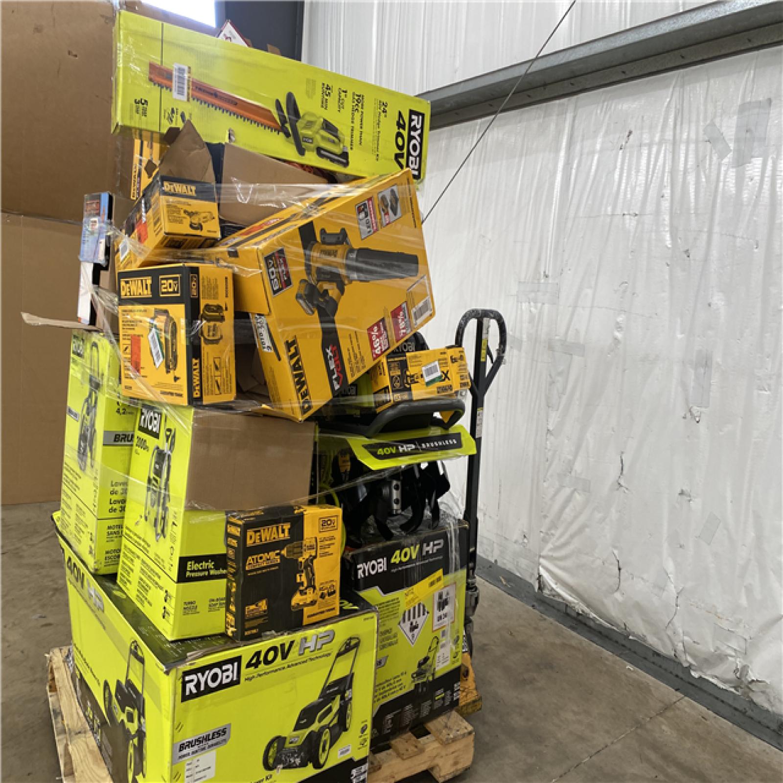 Houston Location AS IS - Tool Pallet