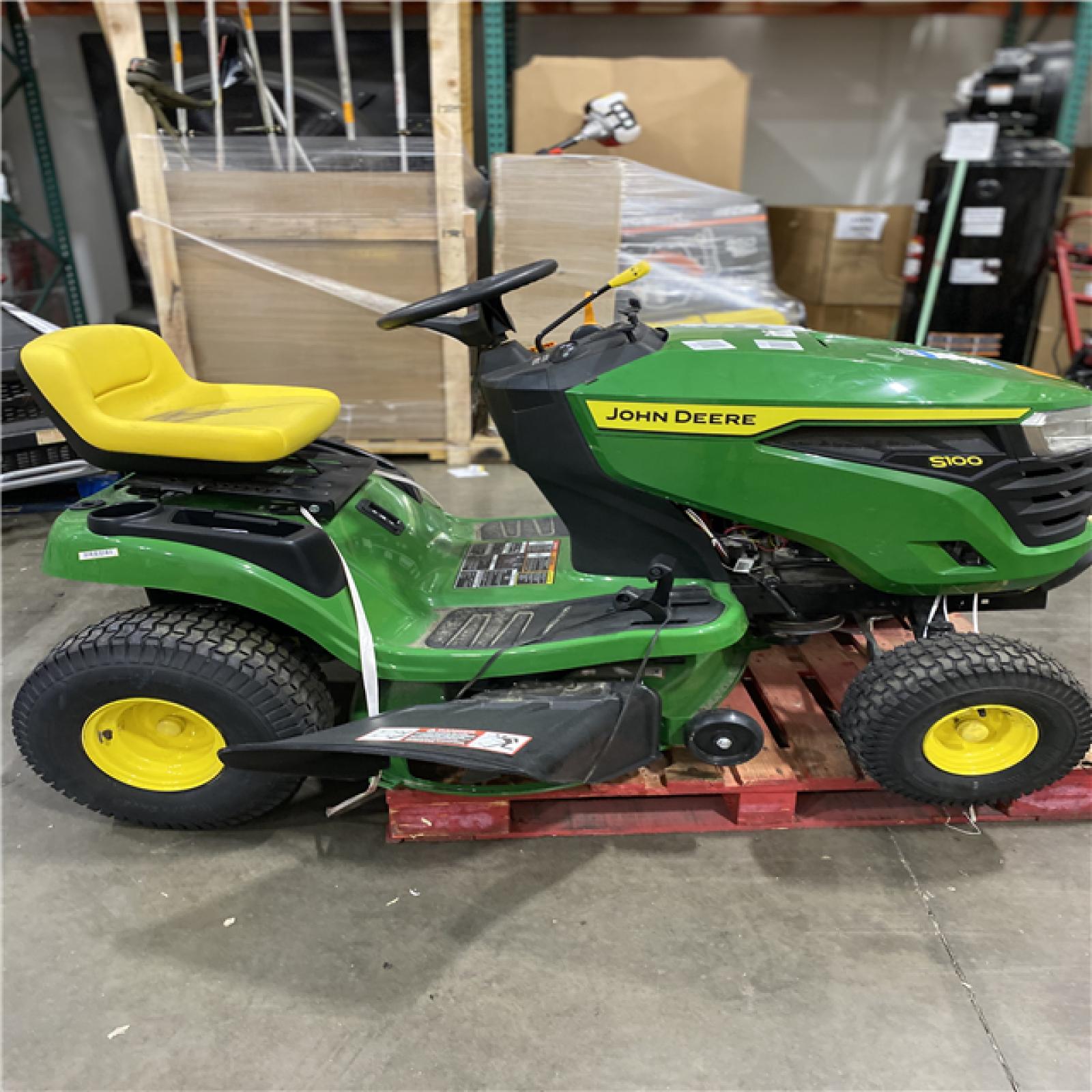 Dallas Location - As-Is  John Deere S100 42 in. 17.5 HP Gas Hydrostatic Riding Lawn Mower