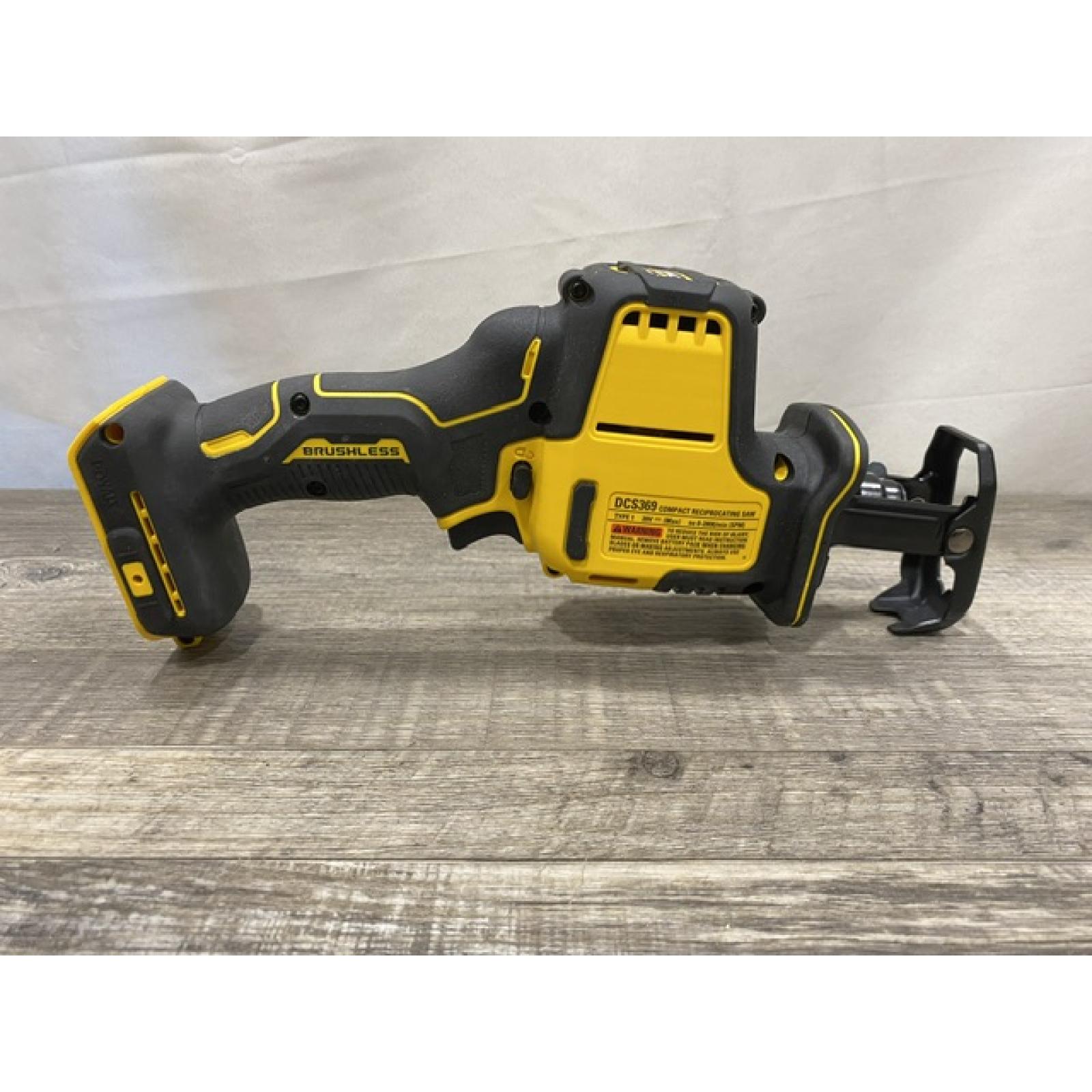 AS-IS DEWALT ATOMIC 20V MAX Cordless Brushless Compact Reciprocating Saw (Tool Only)