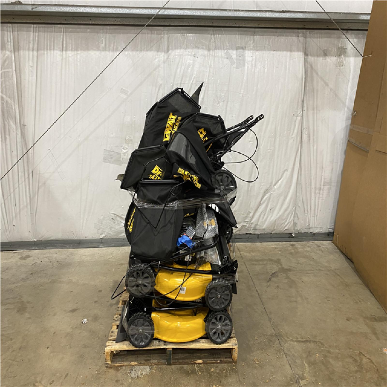 Houston Location AS IS - Outdoor Power Equipment