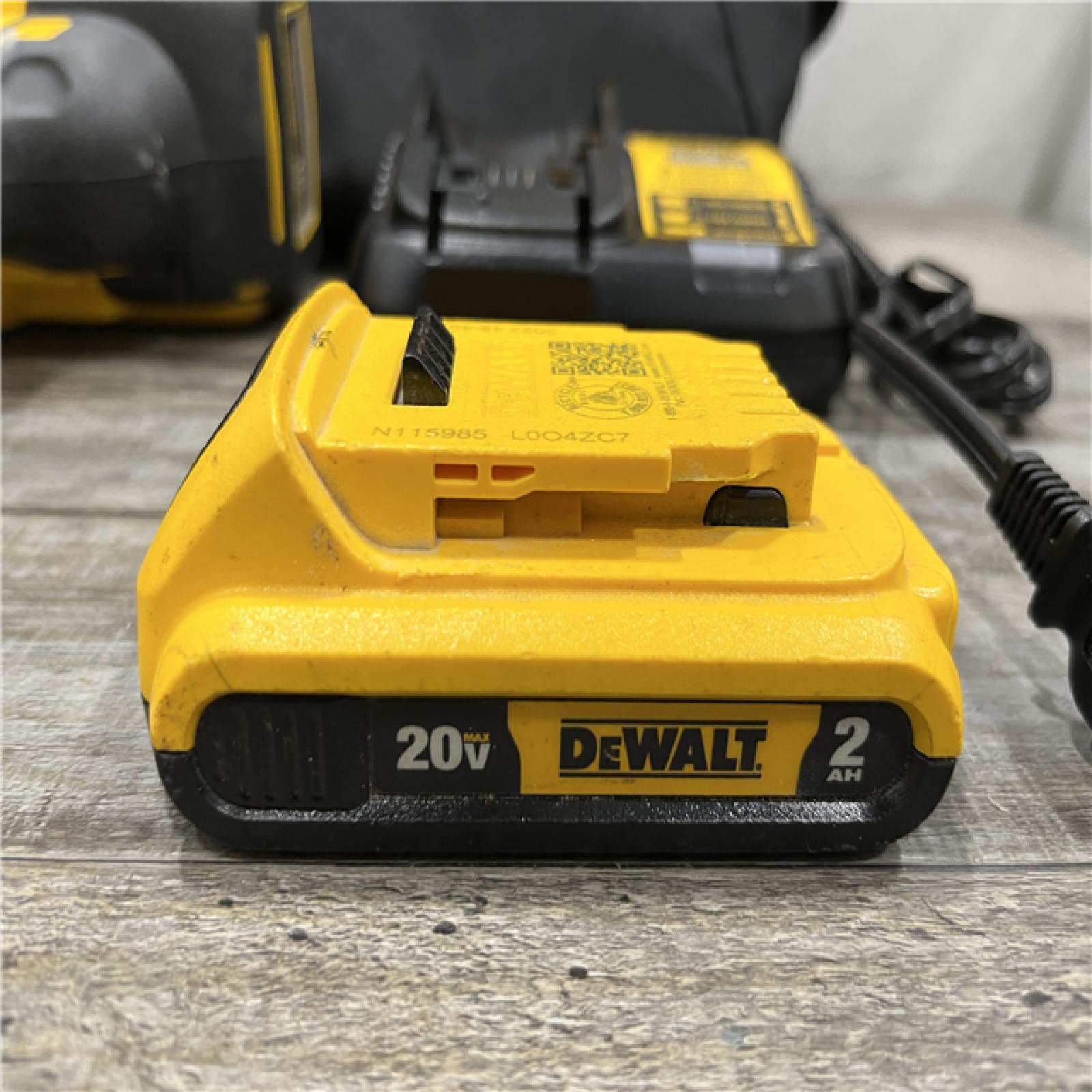 AS-IS DEWALT 20V MAX XR 18 Gauge Brad Nailer Kit