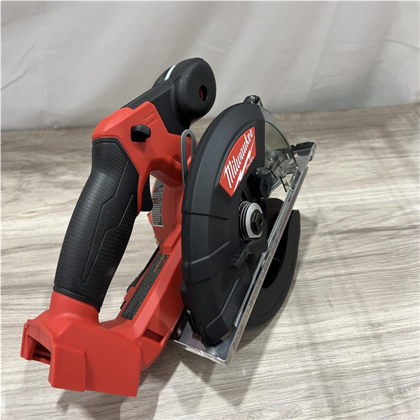 AS-IS Milwaukee  FUEL 18V Lithium-Ion Brushless Cordless Metal Cutting 5-3/8 in. Circular Saw (Tool-Only)