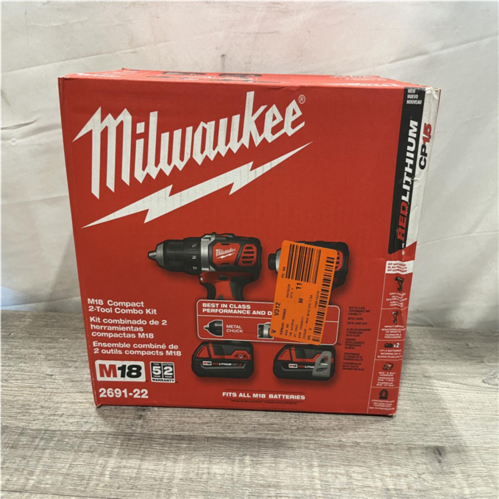 NEW - Milwaukee 18V Lithium-Ion Cordless Drill Driver/Impact Driver Combo Kit