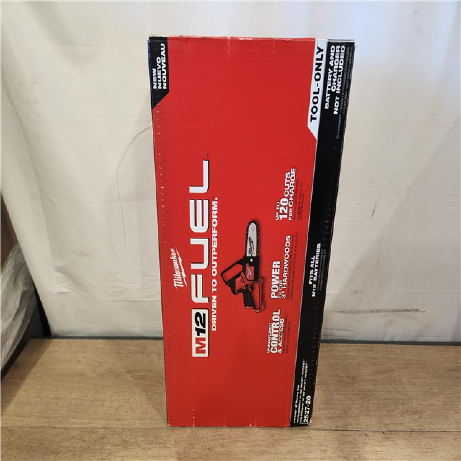 NEW- Milwaukee M12 FUEL  6 in. 12 V Battery Pruning Saw Tool Only