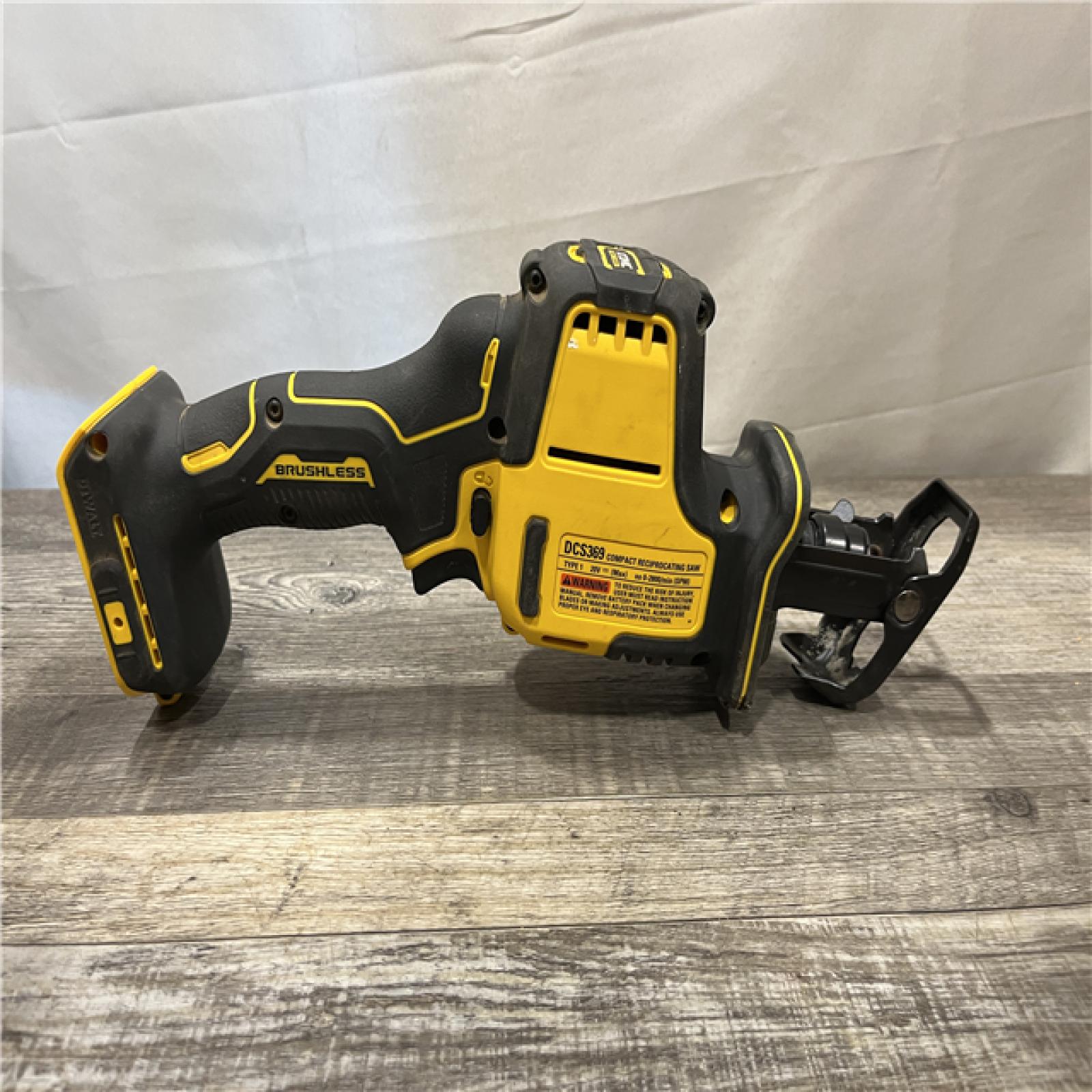 AS-IS DEWALT ATOMIC 20V MAX Cordless Brushless Compact Reciprocating Saw (Tool Only)