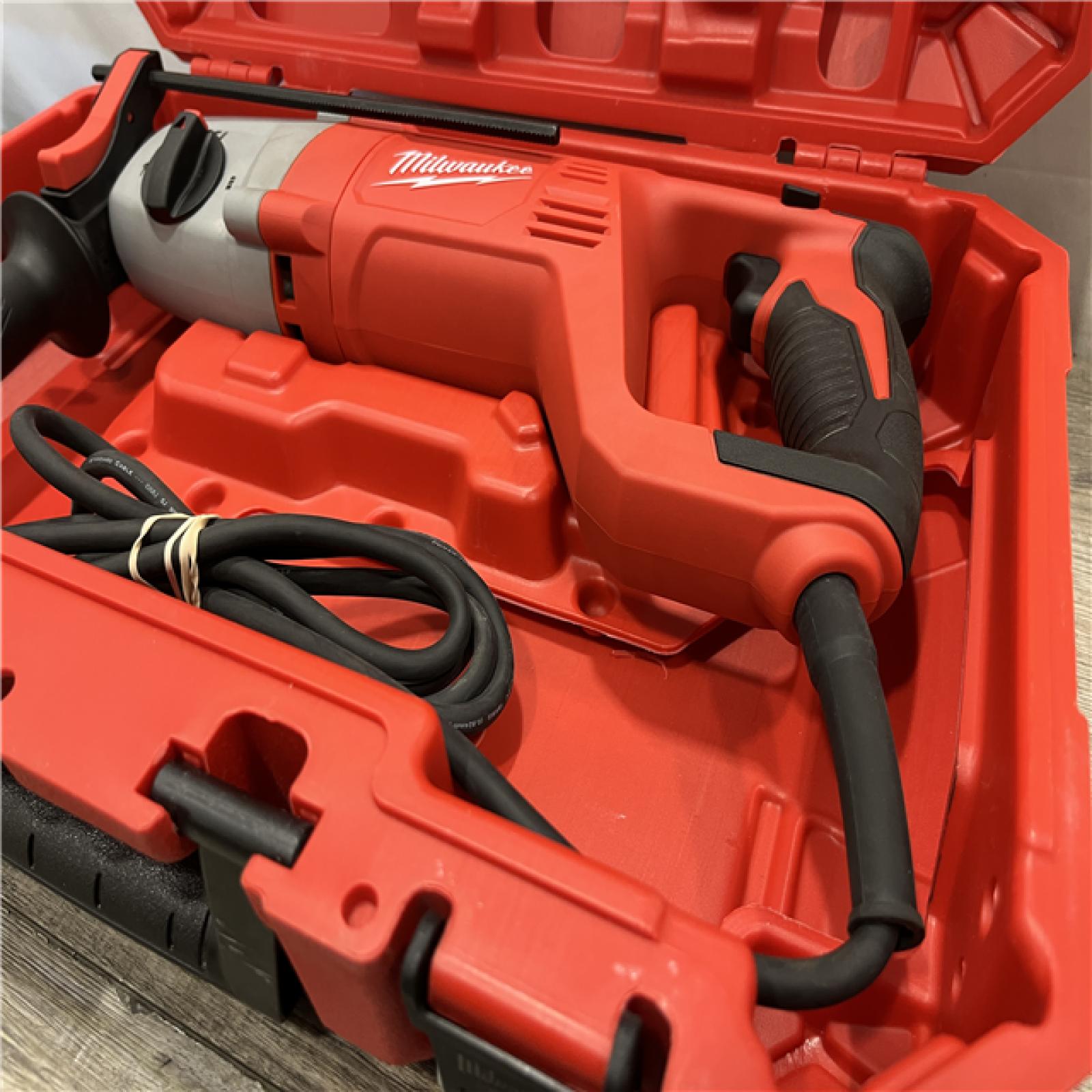AS-IS Milwaukee 8 Amp Corded 1 in. SDS D-Handle Rotary Hammer