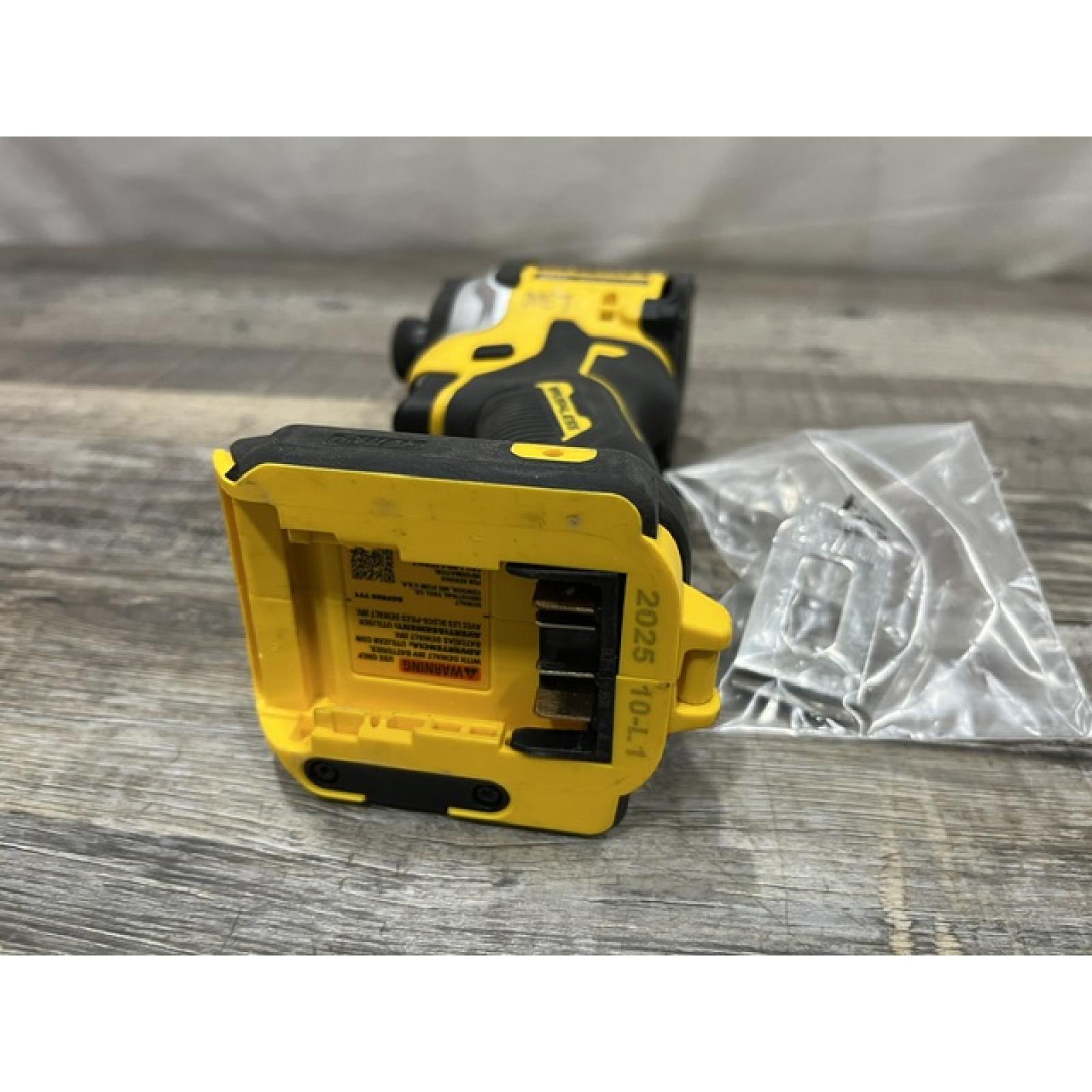 AS-IS DEWALT ATOMIC 20V MAX Cordless Brushless Compact 1/4 in. Impact Driver (Tool Only)