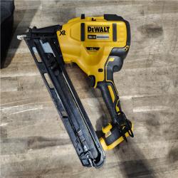 HOUSTON LOCATION - AS-IS DeWalt 15 GA ANGLED FINISH NAILER KIT W/ BATTERY & CHARGER