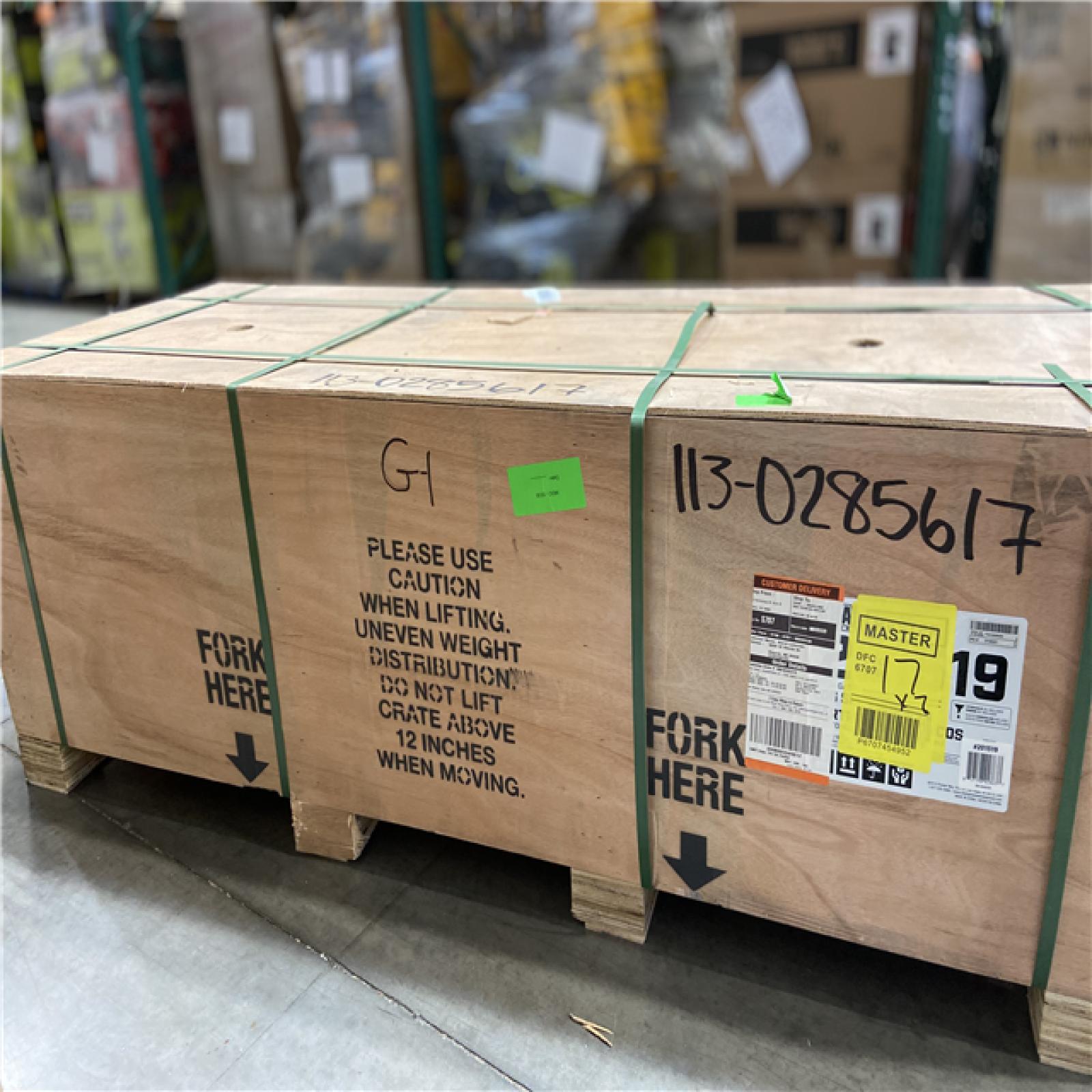 DALLAS LOCATION - Champion Power Equipment 37 Ton 338 cc Gas Powered Full Beam Log Splitter w/ Vertical/Horizontal Operation and Auto Return with Hydraulic Oil