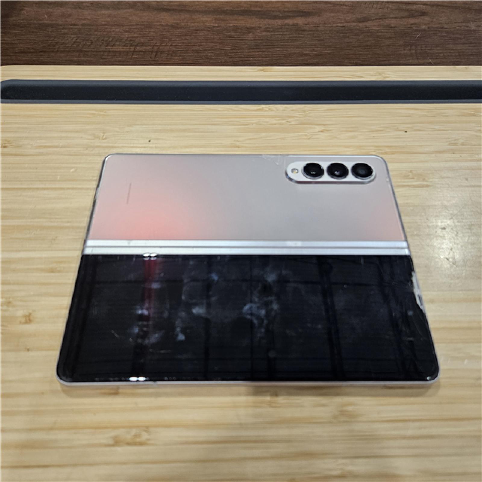 AS-IS Samsung Galaxy Z Fold3 5G 256GB in Phantom Silver