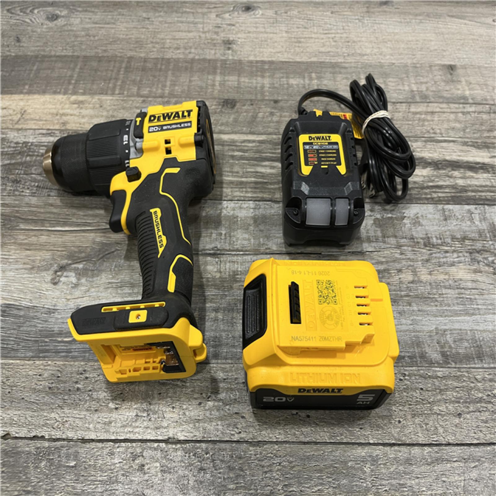 AS-IS DEWALT ATOMIC 20V Lithium-Ion Cordless 1/2 in. Hammer Drill Kit
