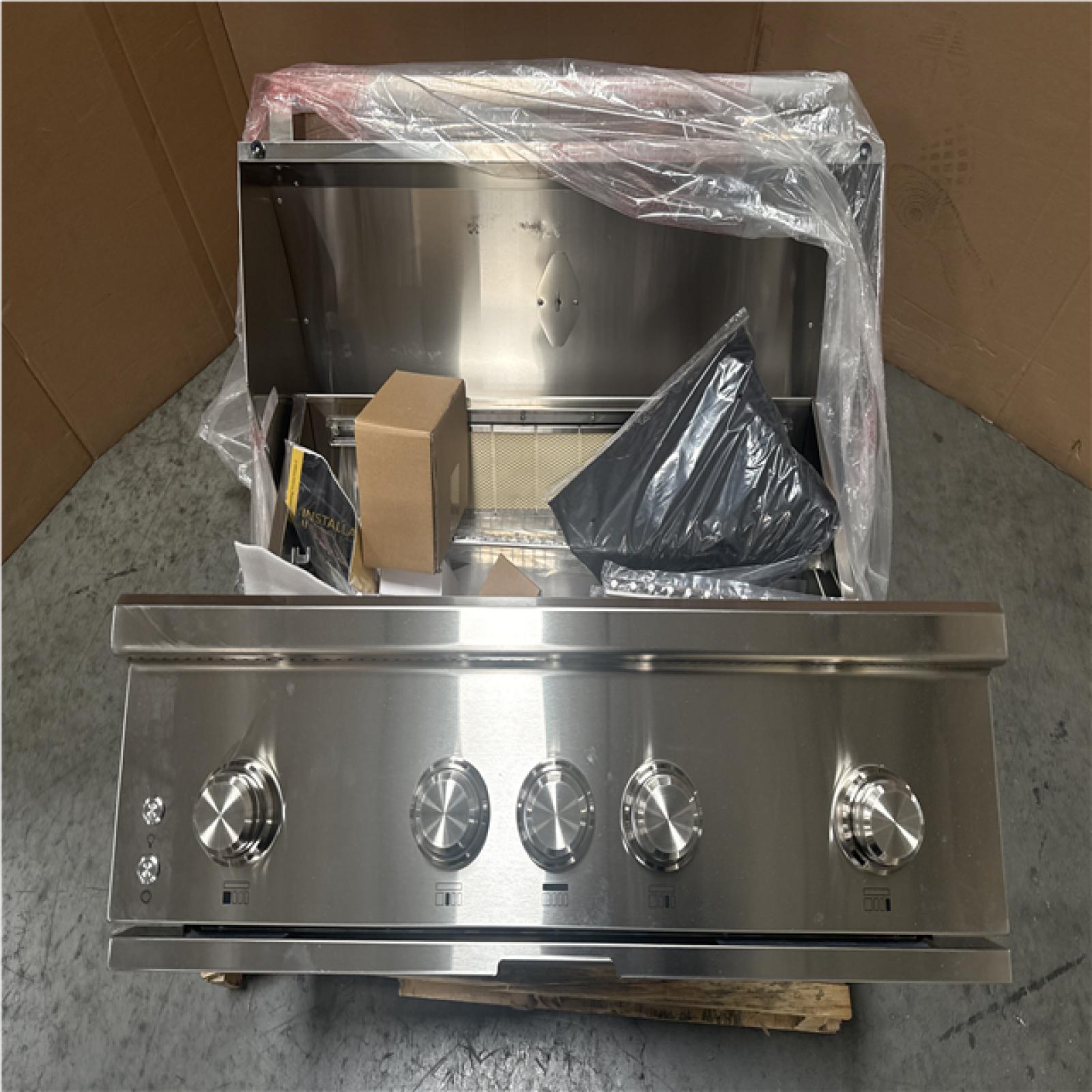 CALIFORNIA AS IS THOR PROFESSIONAL 36” GAS GRILL WITH INFRARED BURNER AND ROTISSERIE TPG3601-G
