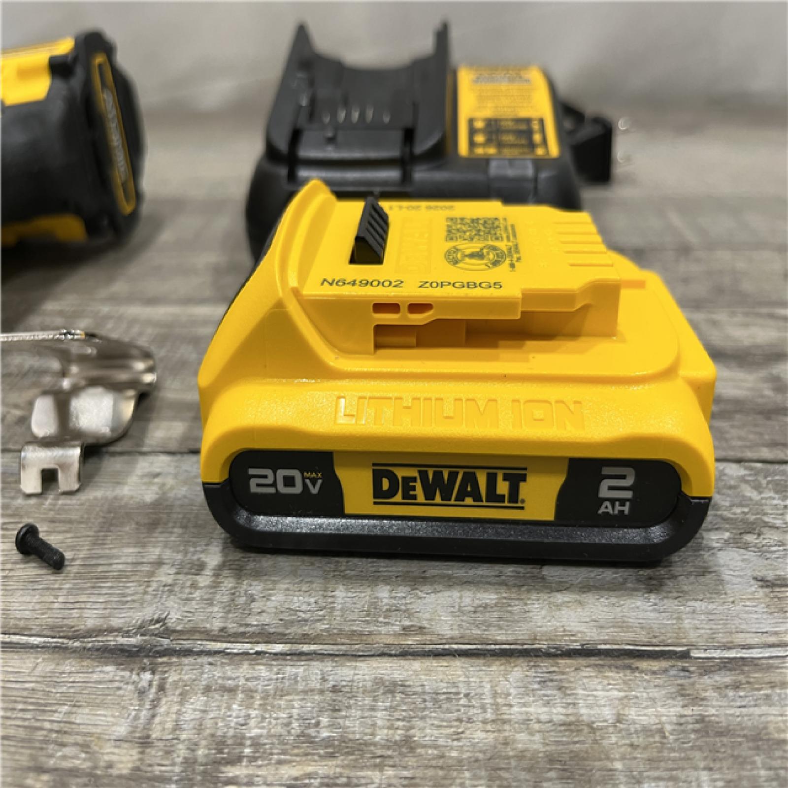 AS-IS DEWALT Atomic 20V Lithium-Ion Cordless Compact 1/2 in. Drill/Driver Kit