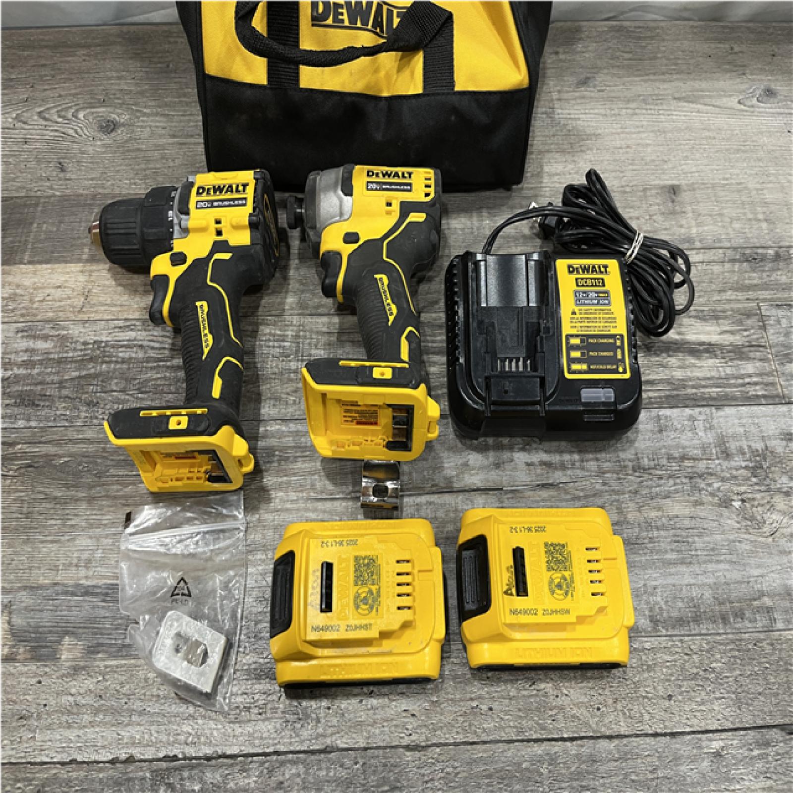 AS-IS DEWALT ATOMIC 20-Volt MAX Lithium-Ion Cordless Combo Kit